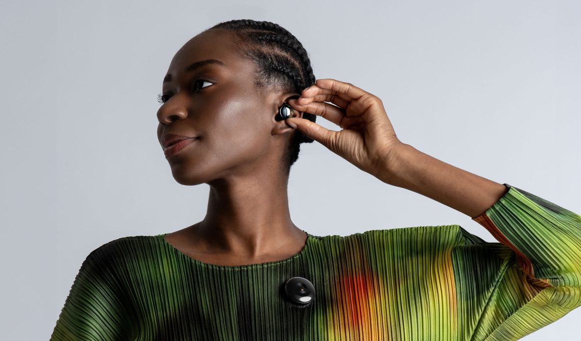 LAYER Unveils "PiA": A Human-Centered AI Ecosystem