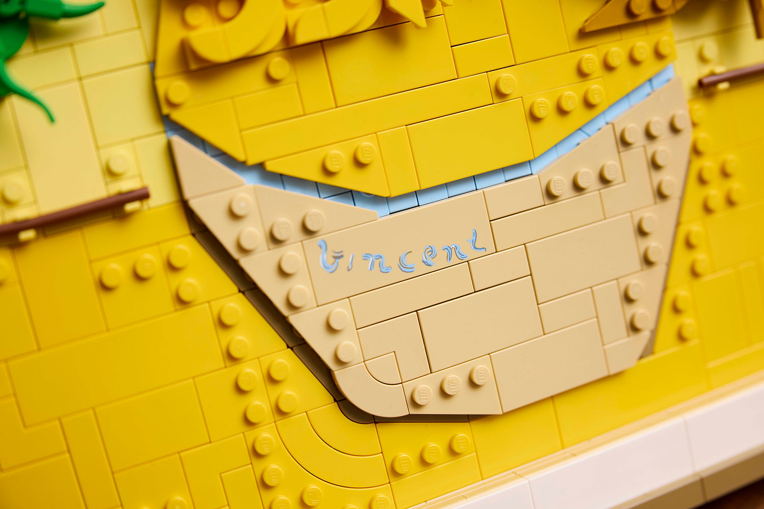 The LEGO Art Van Gogh - Sunflowers set.