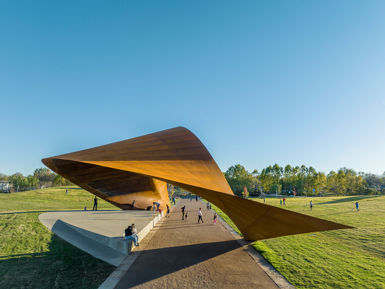Luther George Park's Soaring Steel Canopy: A New Architectural Landmark for Springdale