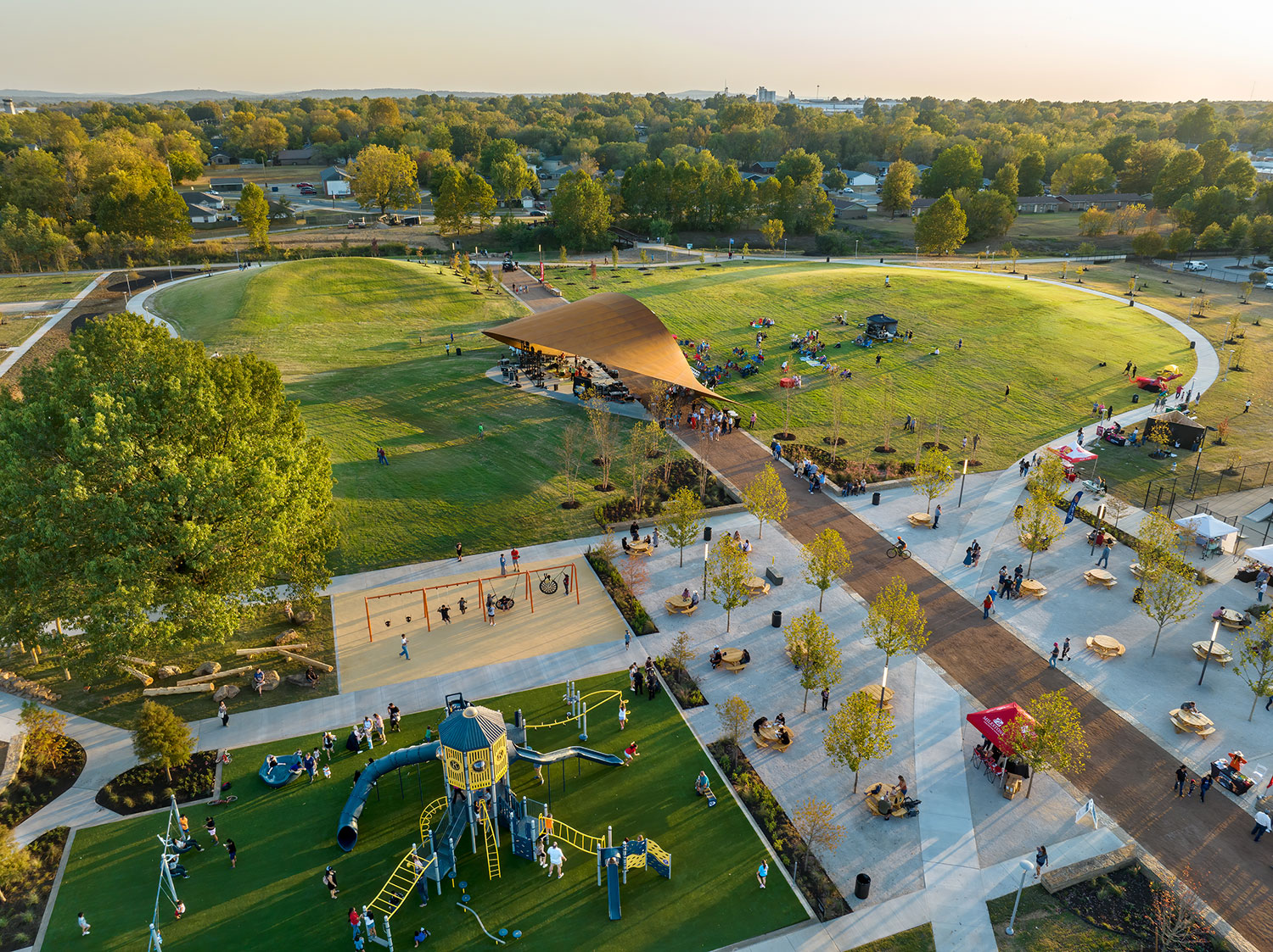 Luther George Park's Soaring Steel Canopy: A New Architectural Landmark for Springdale