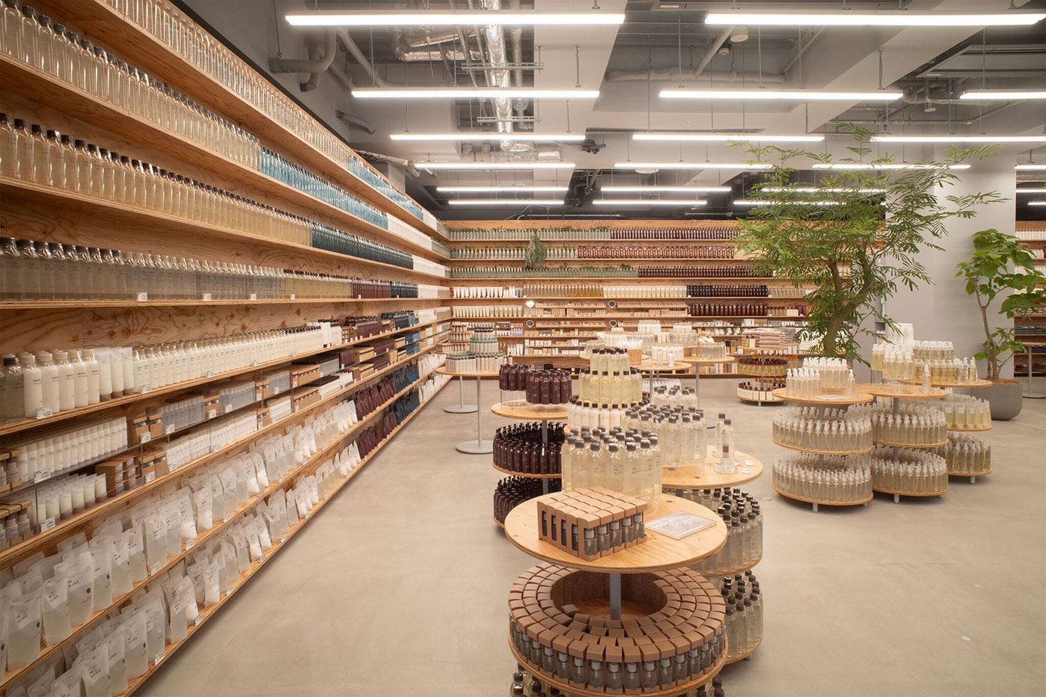 Muji Daikanyama Flagship Store, Tokyo, Japan / Sanaa