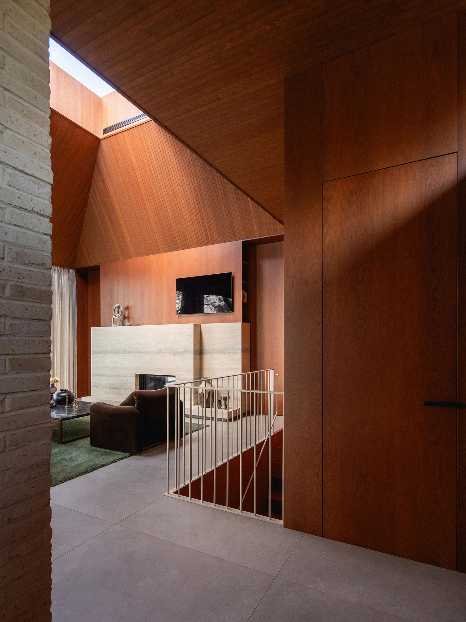 naturehumaine's Palissade House: A study in brick, light, and landscape.