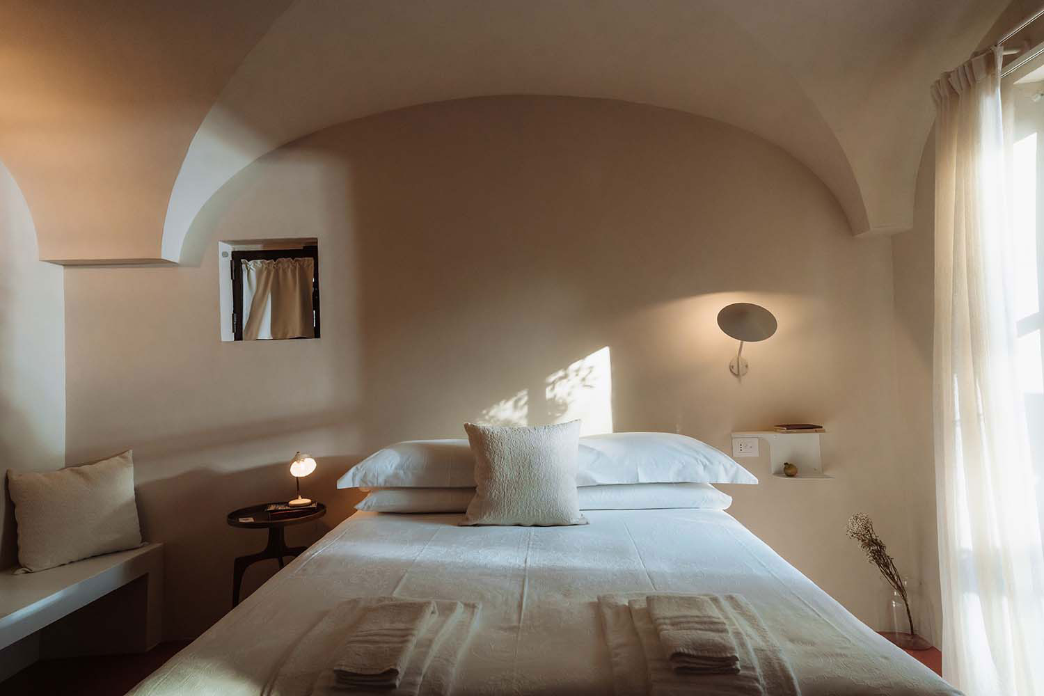 OZIO - Il trullo rosso | Silvia Indiveri e Rosalia Laghezza