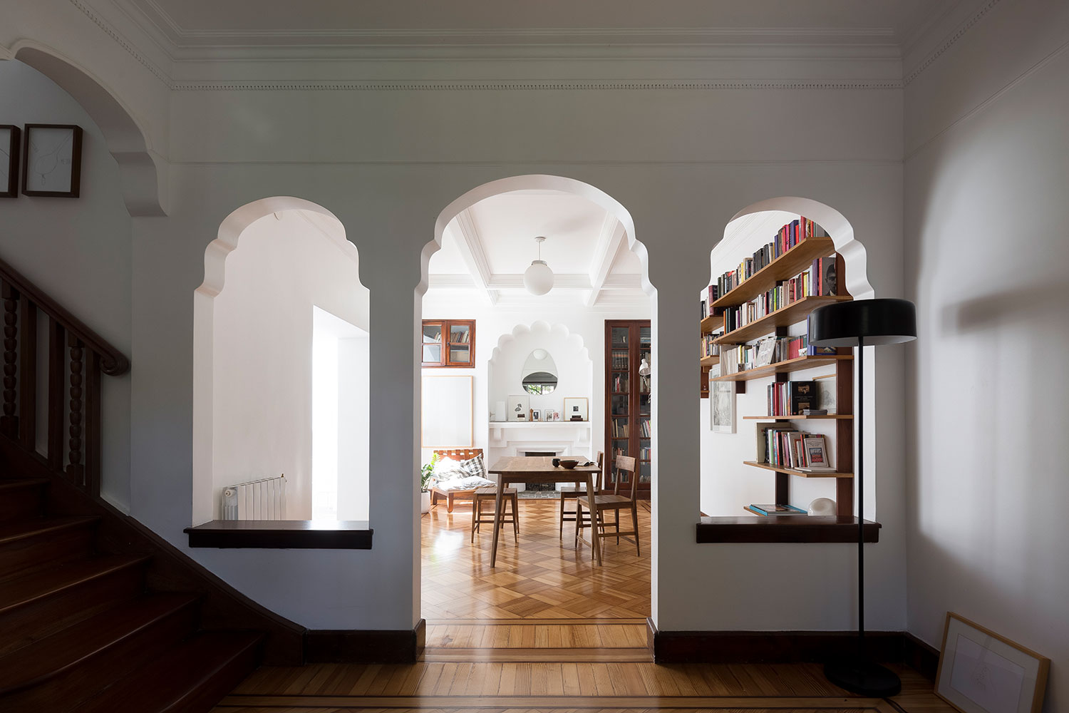 Modern meets classic in this stunning home renovation by OrdonezWenzke