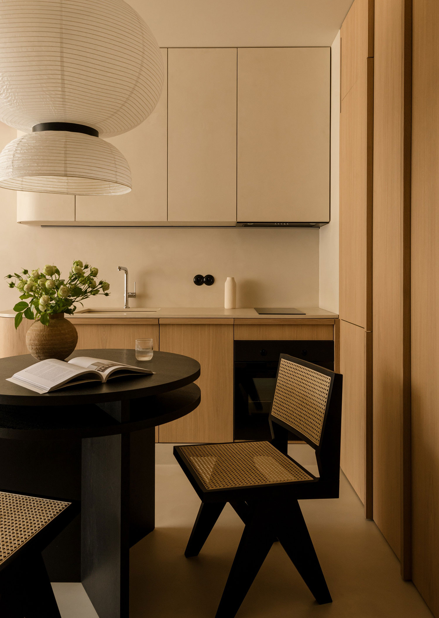Small Space, Big Impact: The Mysliwska Apartment by Dawid Konieczny Interiors