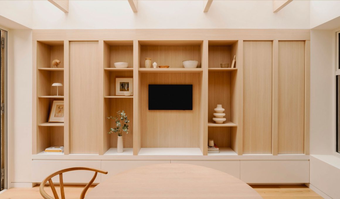 Studio 163's Clay House: A Modern Two-Bedroom Flat in Kentish Town