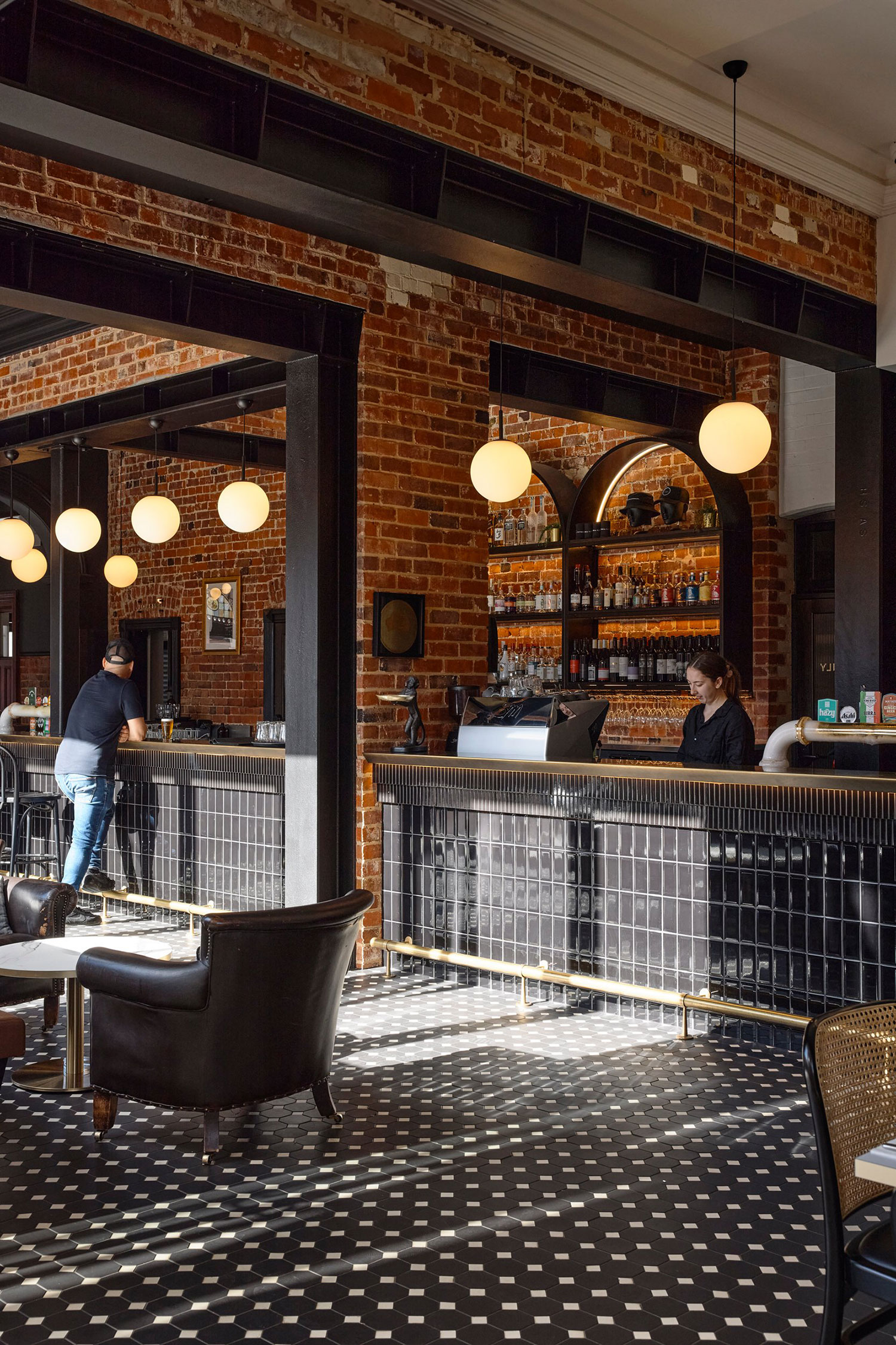 Victoria Hotel, Rutherglen: A Sensitive Adaptive Reuse by Porter Architects