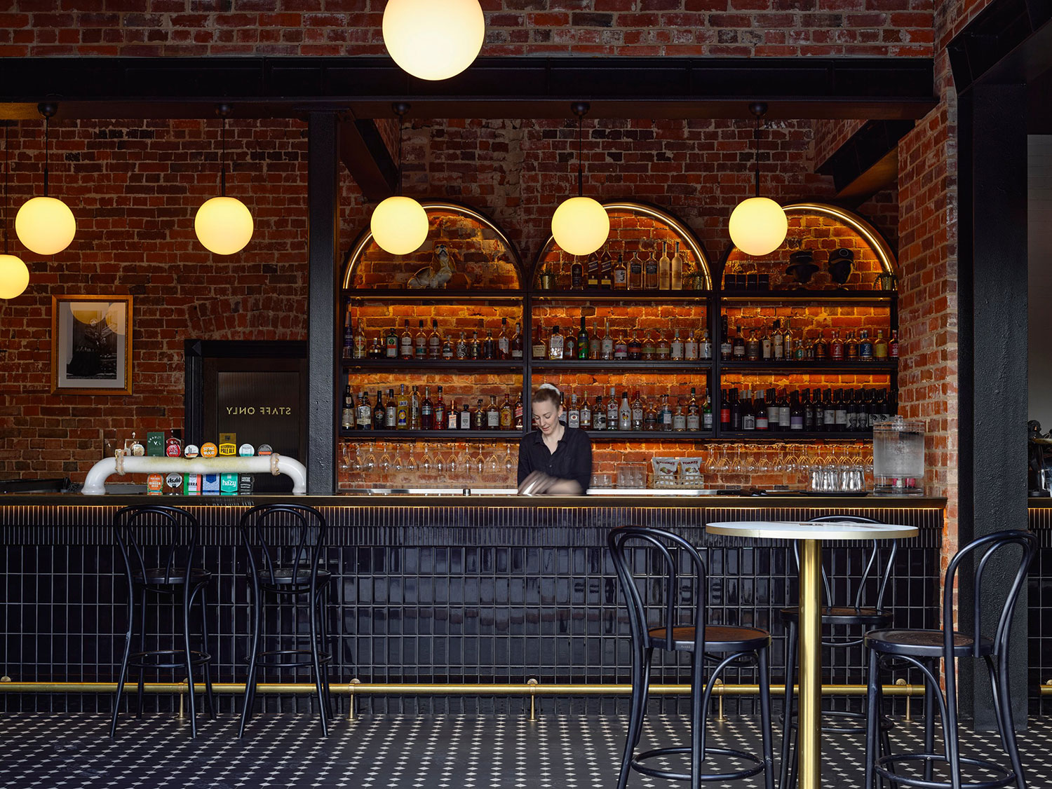 Victoria Hotel, Rutherglen: A Sensitive Adaptive Reuse by Porter Architects