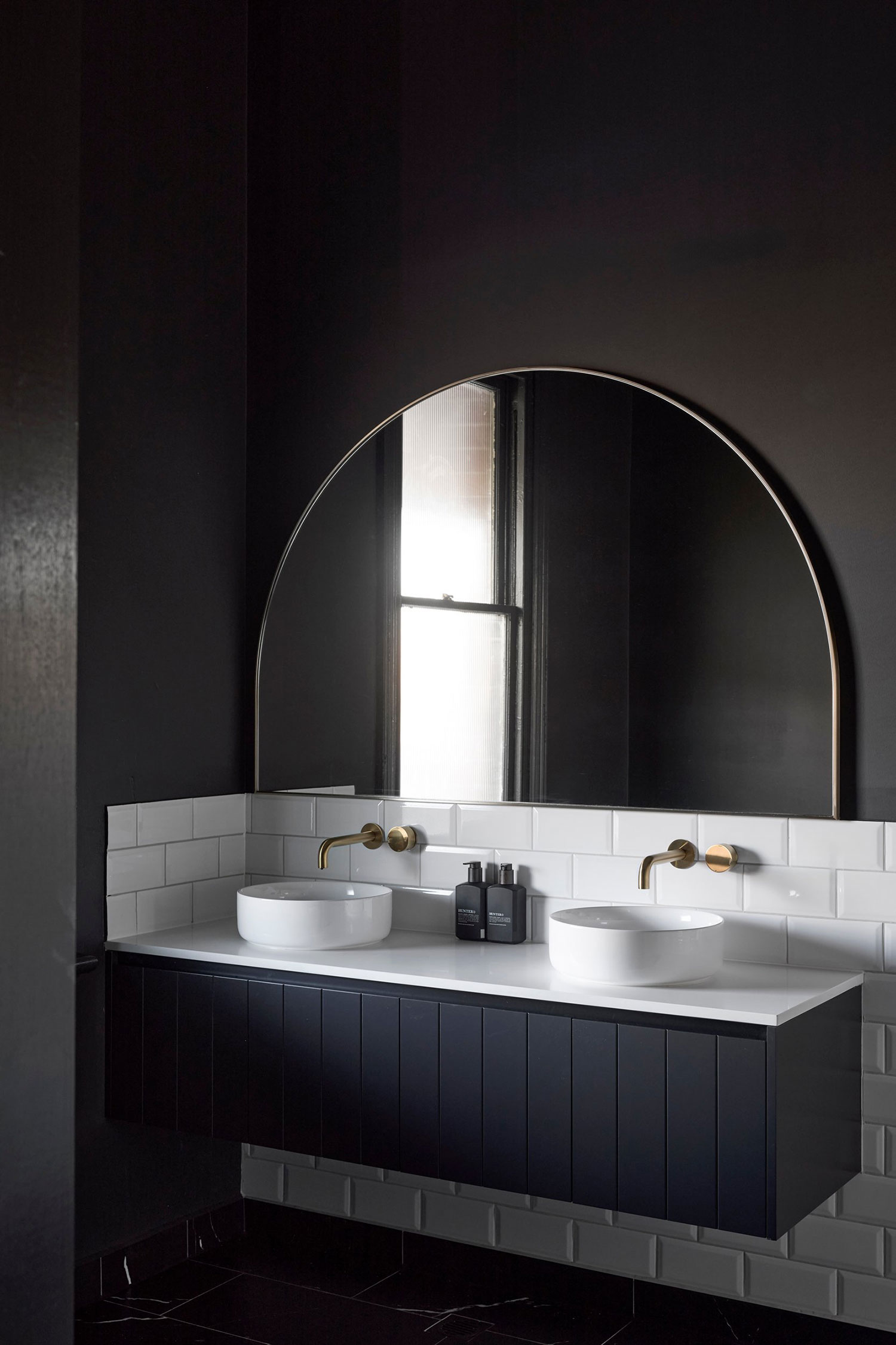 Victoria Hotel, Rutherglen: A Sensitive Adaptive Reuse by Porter Architects