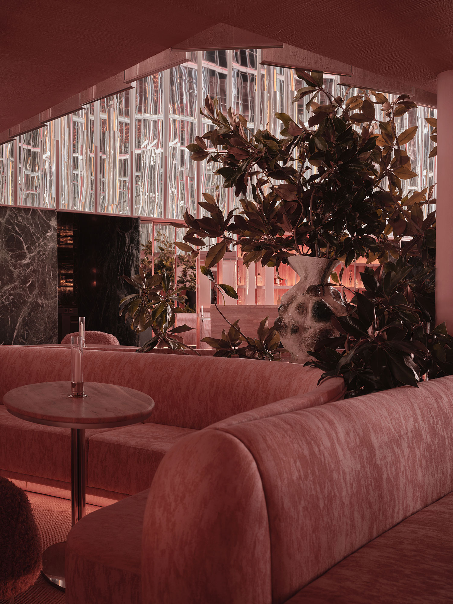 Koumkan: A Modern Athenian Oasis of Culinary Indulgence