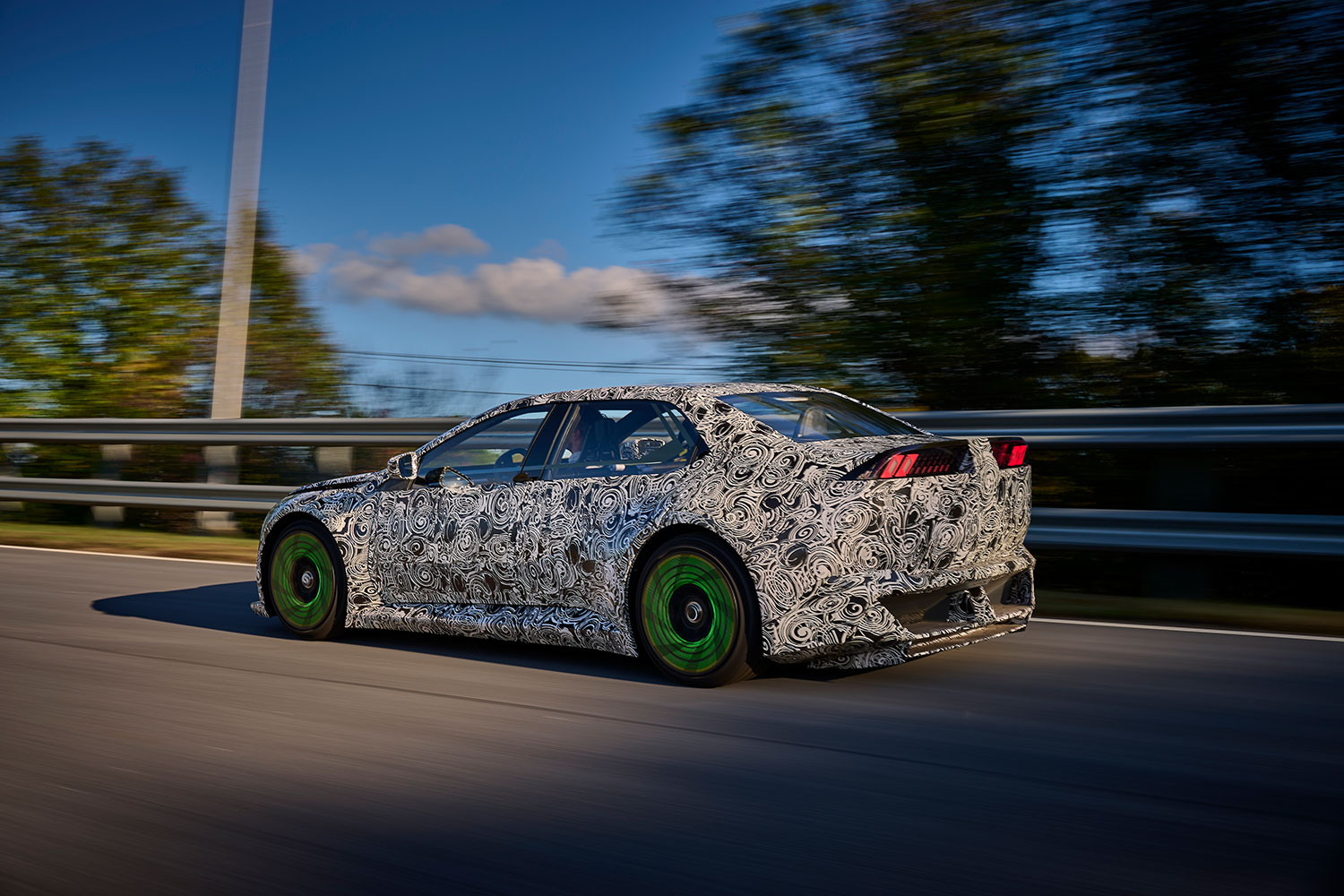 Decoding the Drive: BMW's LED Rims Offer a Real-Time Performance Display