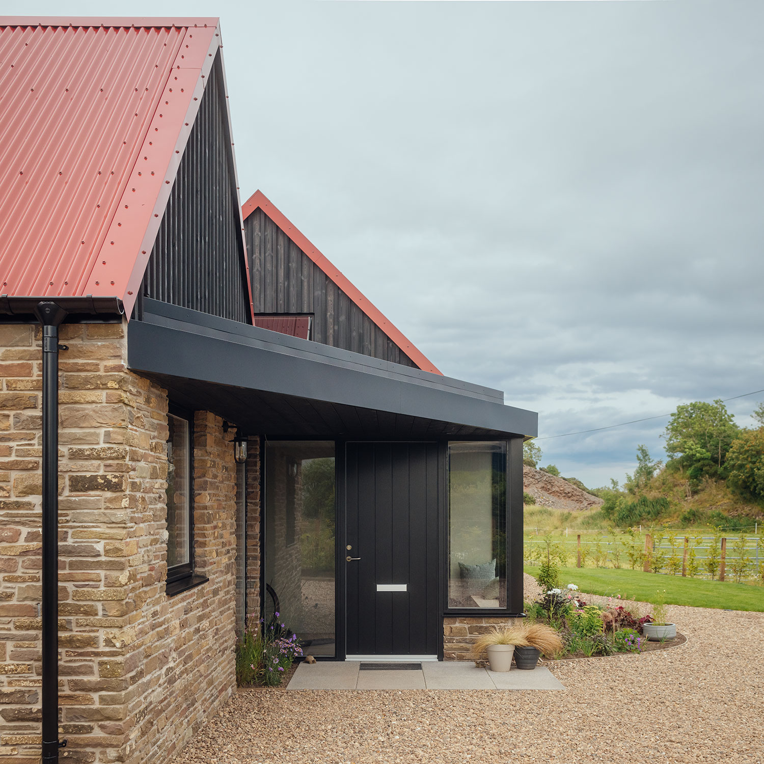 Scottish Rural Home: Cairnconon Byre by Loader Monteith