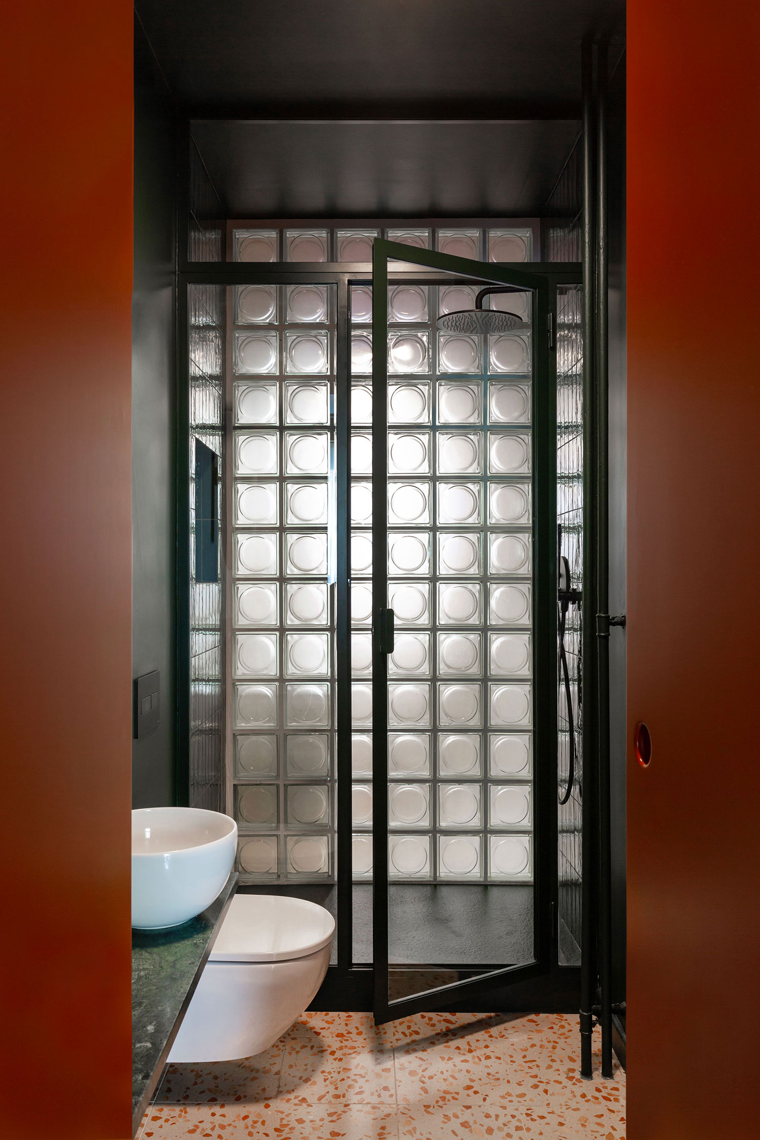 KICK.OFFICE's CASA GS: Green Marble, Glass Block, and Vintage Charm