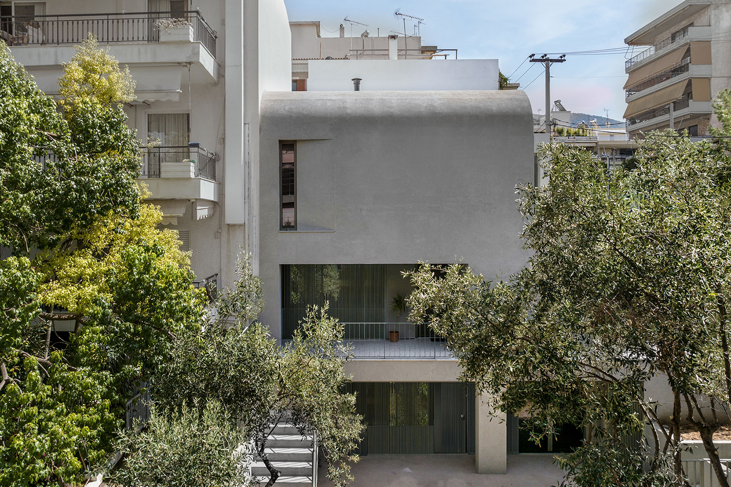 Cometa Architects: House D - A Contemporary Family Home in Athens