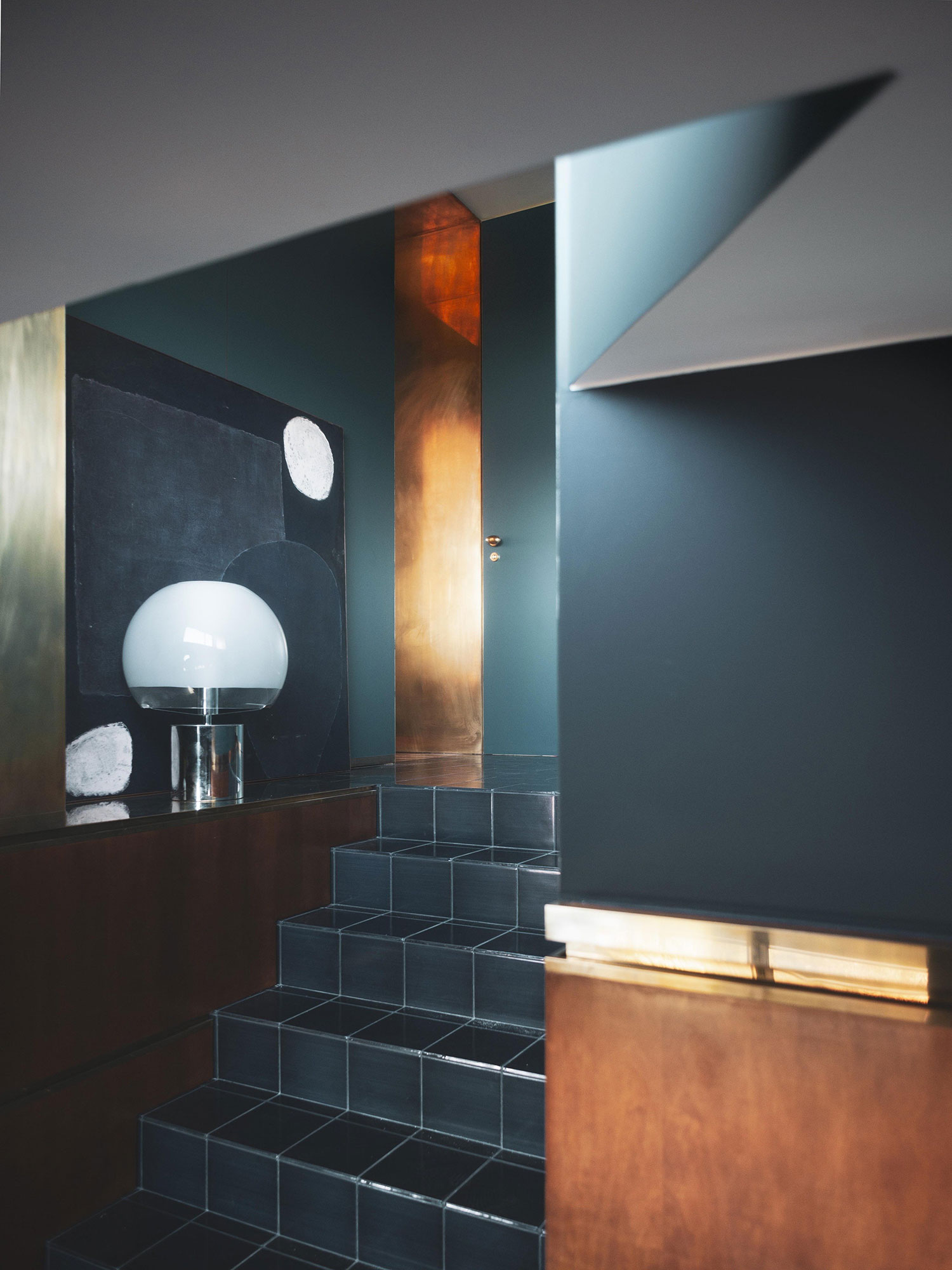 Anchored in Time: DIMORESTUDIO's Etage 5, A Nautical Reverie in Saint-Tropez