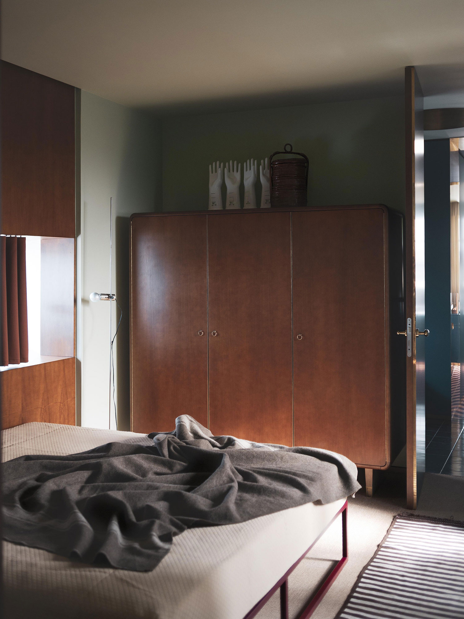 Anchored in Time: DIMORESTUDIO's Etage 5, A Nautical Reverie in Saint-Tropez