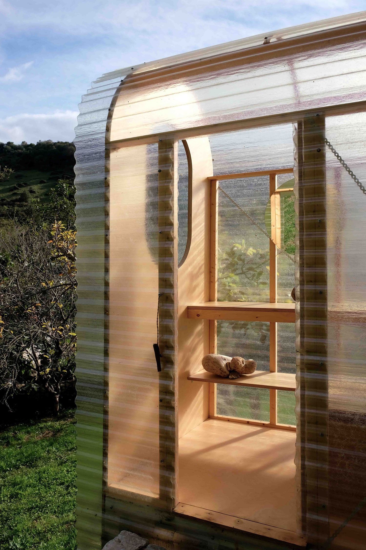 Nature's Restroom: Nico Goebel's Transparent Toilet in Spain