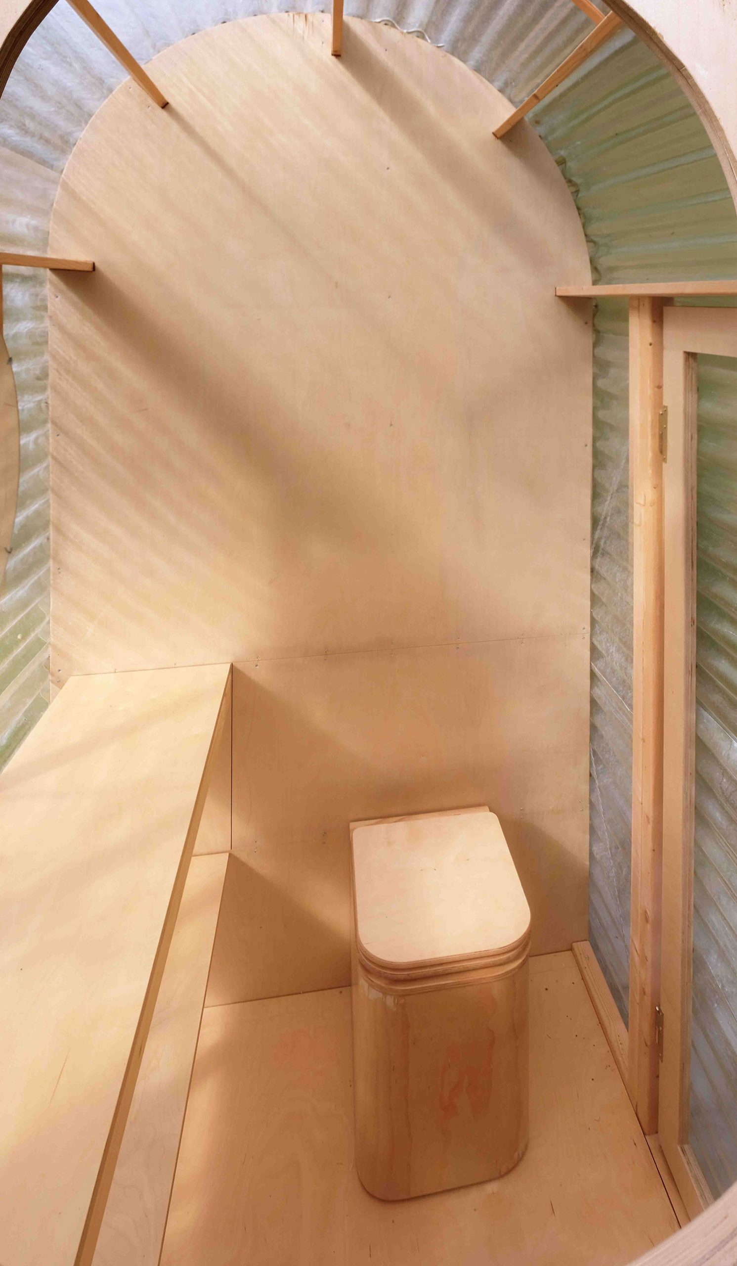 Nature's Restroom: Nico Goebel's Transparent Toilet in Spain