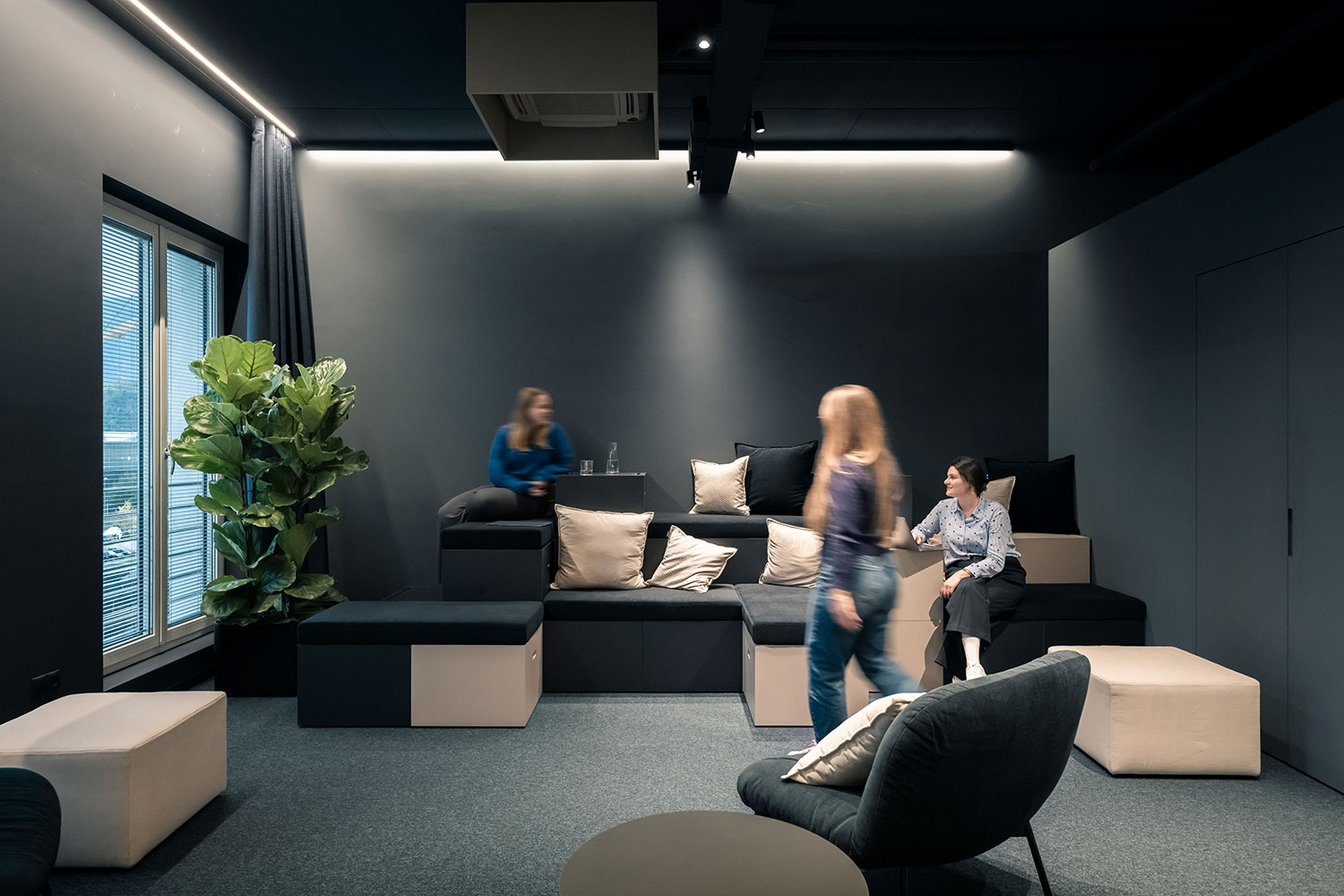 ADDITIVE HQ Bolzano: A Dynamic Workspace by NOA* Network of Architecture