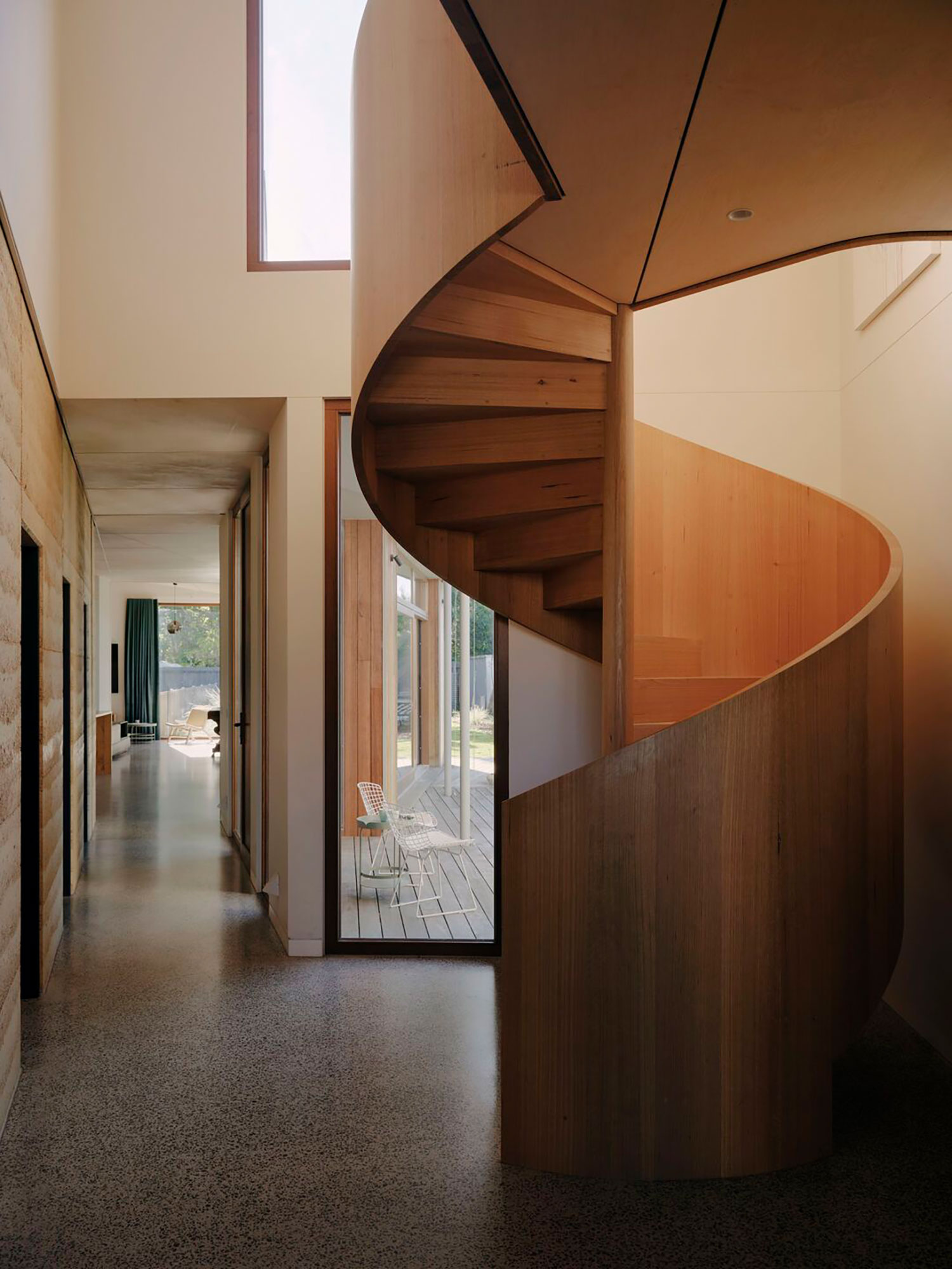 Rammed Earth & Timber: The Cloud Street House in Melbourne by Steffen Welsch Architects
