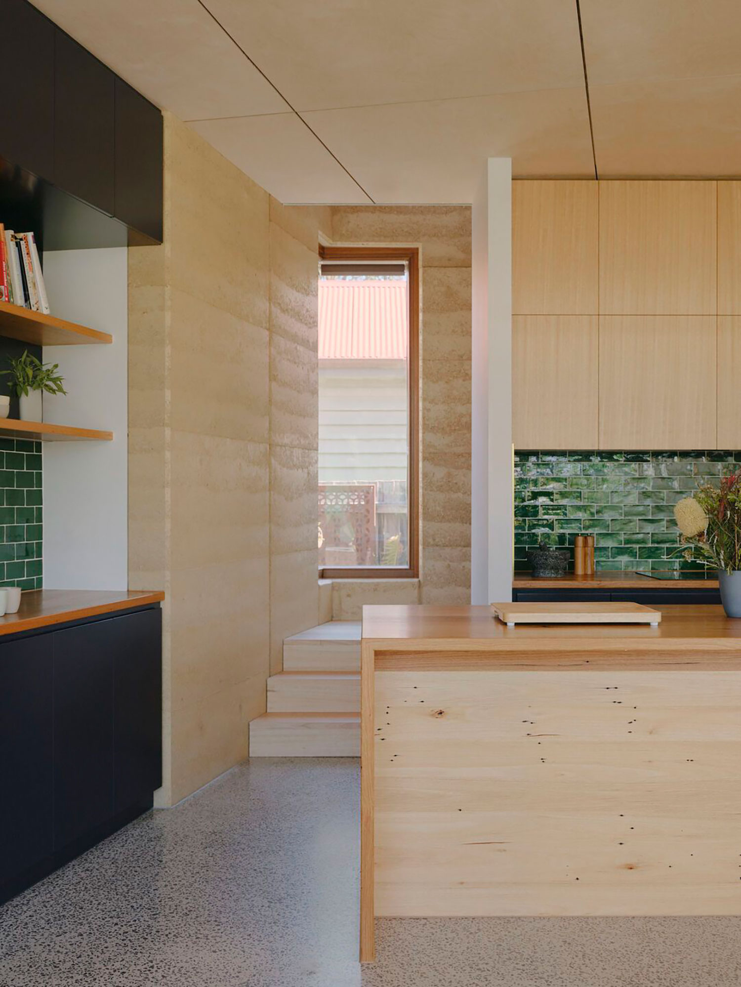 Rammed Earth & Timber: The Cloud Street House in Melbourne by Steffen Welsch Architects
