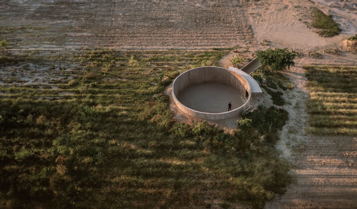 A Desert Sanctuary: Rubén Valdez's Spiritual Enclosure in Todos Santos