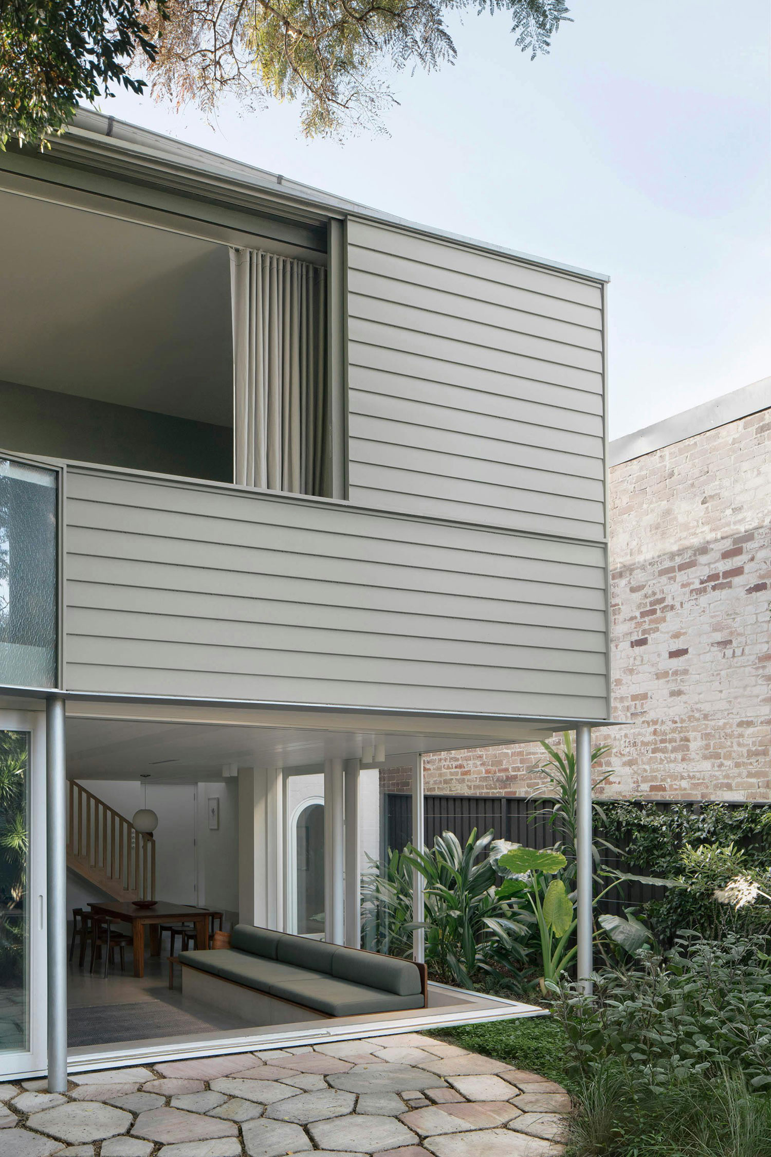 Rooted and Reaching: Retallack Thompson's Tree House