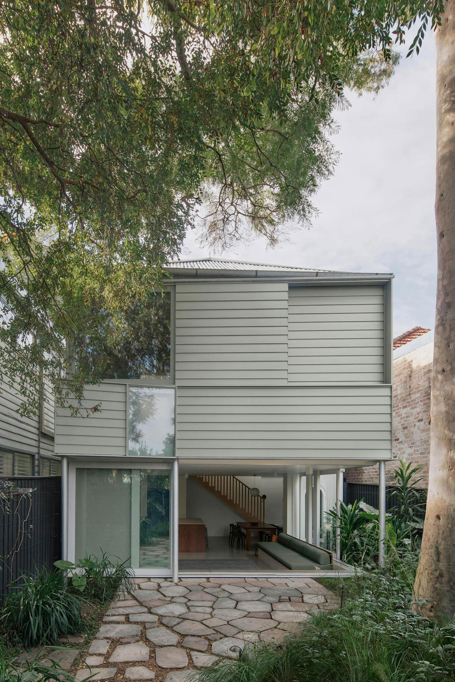 Rooted and Reaching: Retallack Thompson's Tree House