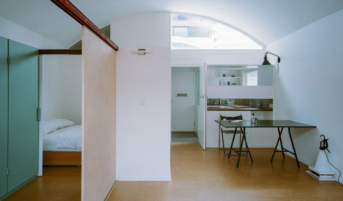 TYPE Architects' Sensitive Retrofit: Reimagining a Listed Studio in London's Crescent House