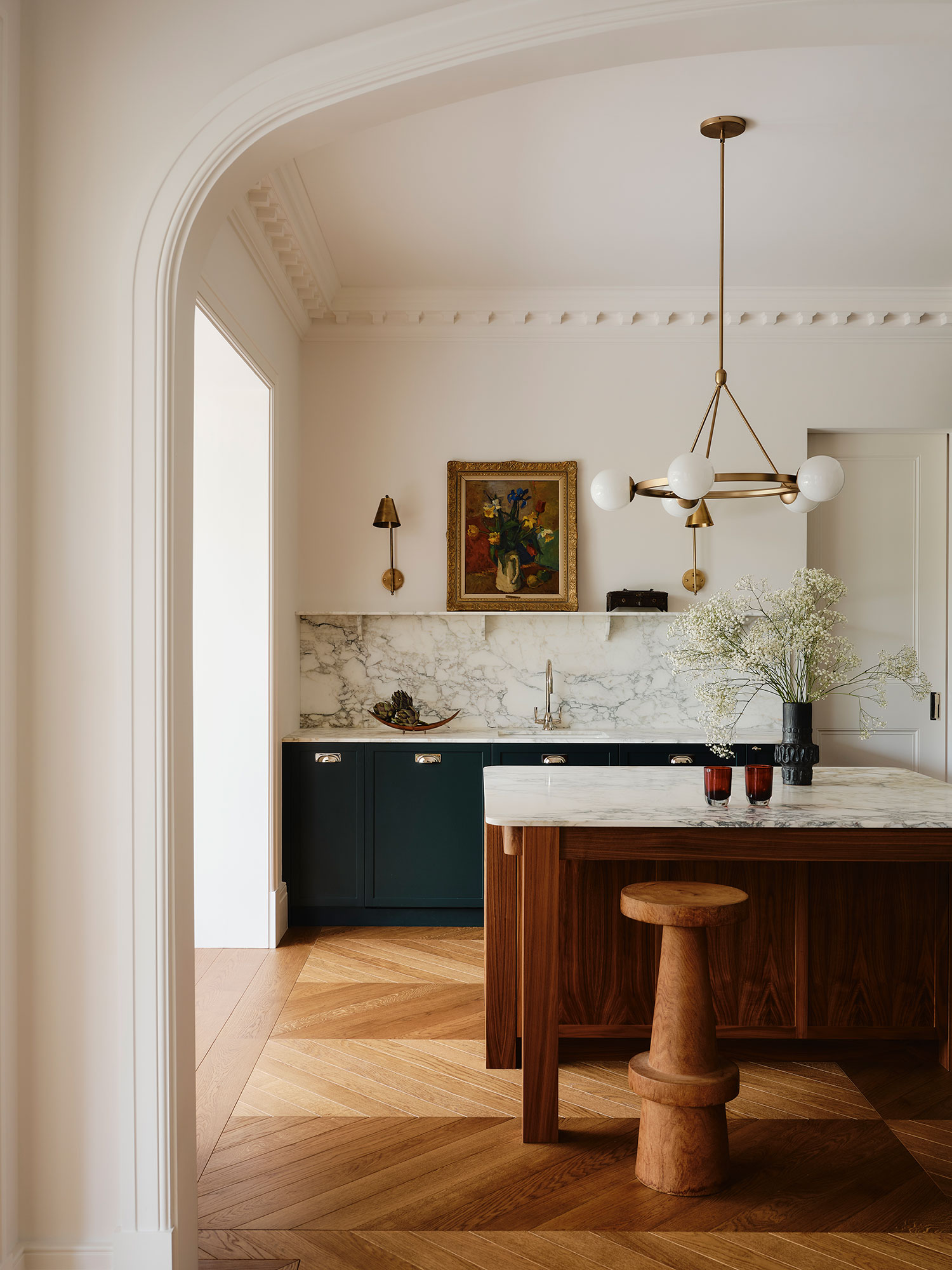 Breathing New Life into West London: A Harmonious Renovation by OWN LONDON