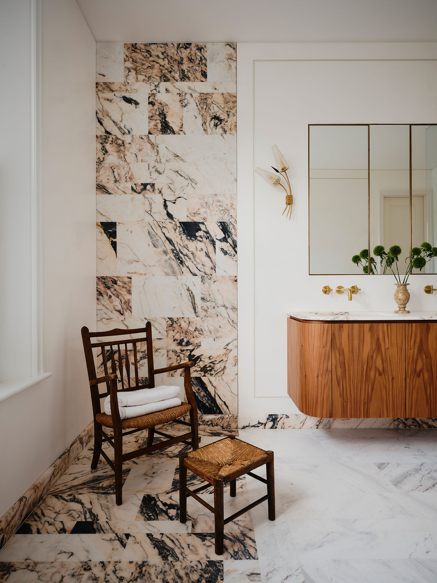 Breathing New Life into West London: A Harmonious Renovation by OWN LONDON