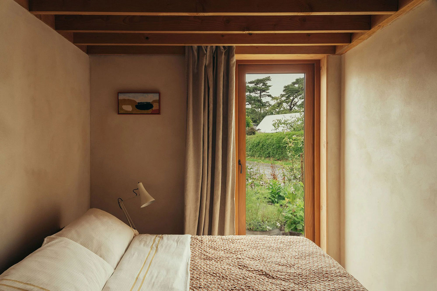 illie Baillie's Iorram: Highland Cottage | Plockton Harbour Views