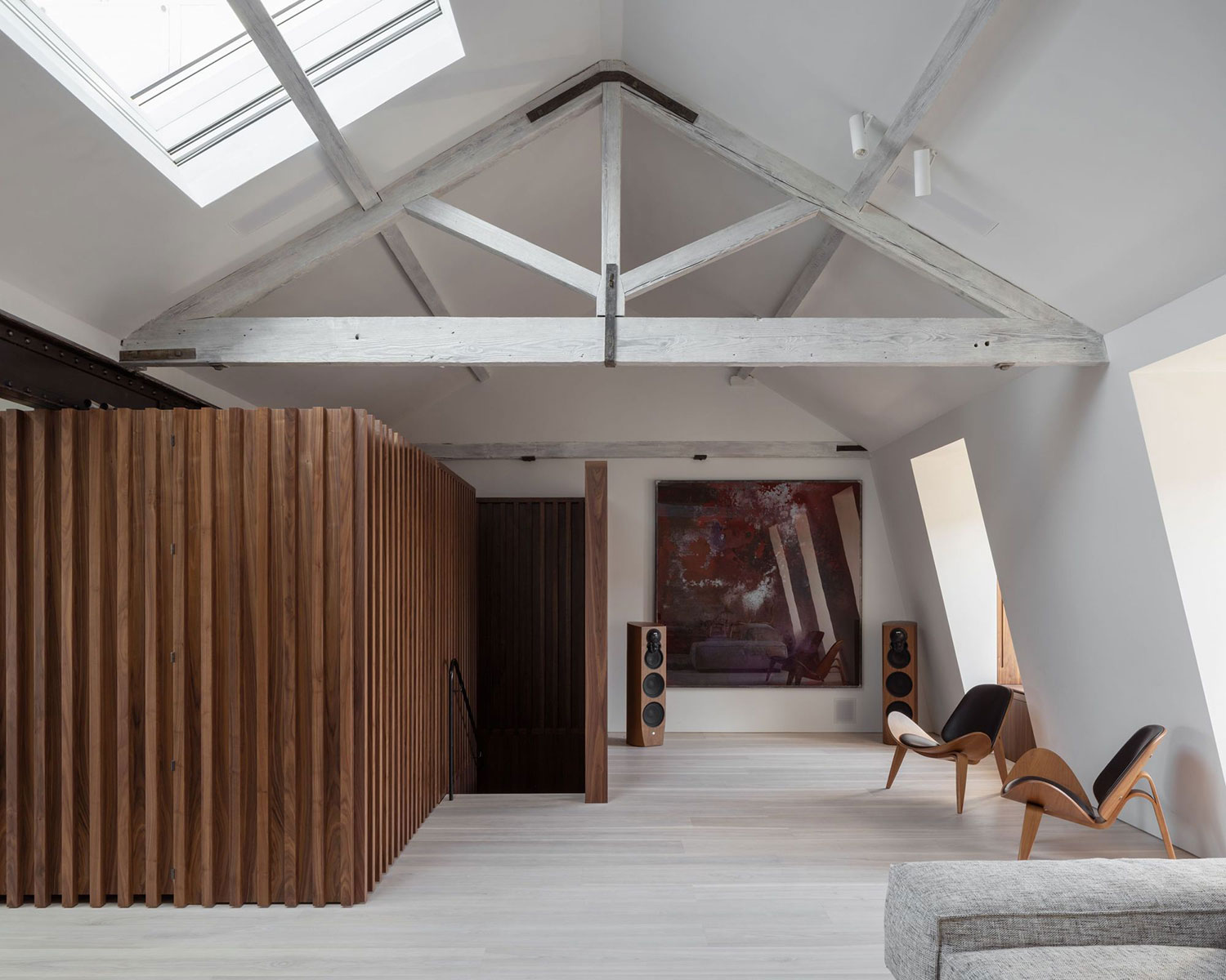 Covent Garden Penthouse: Carmody Groarke's Aluminium Apex