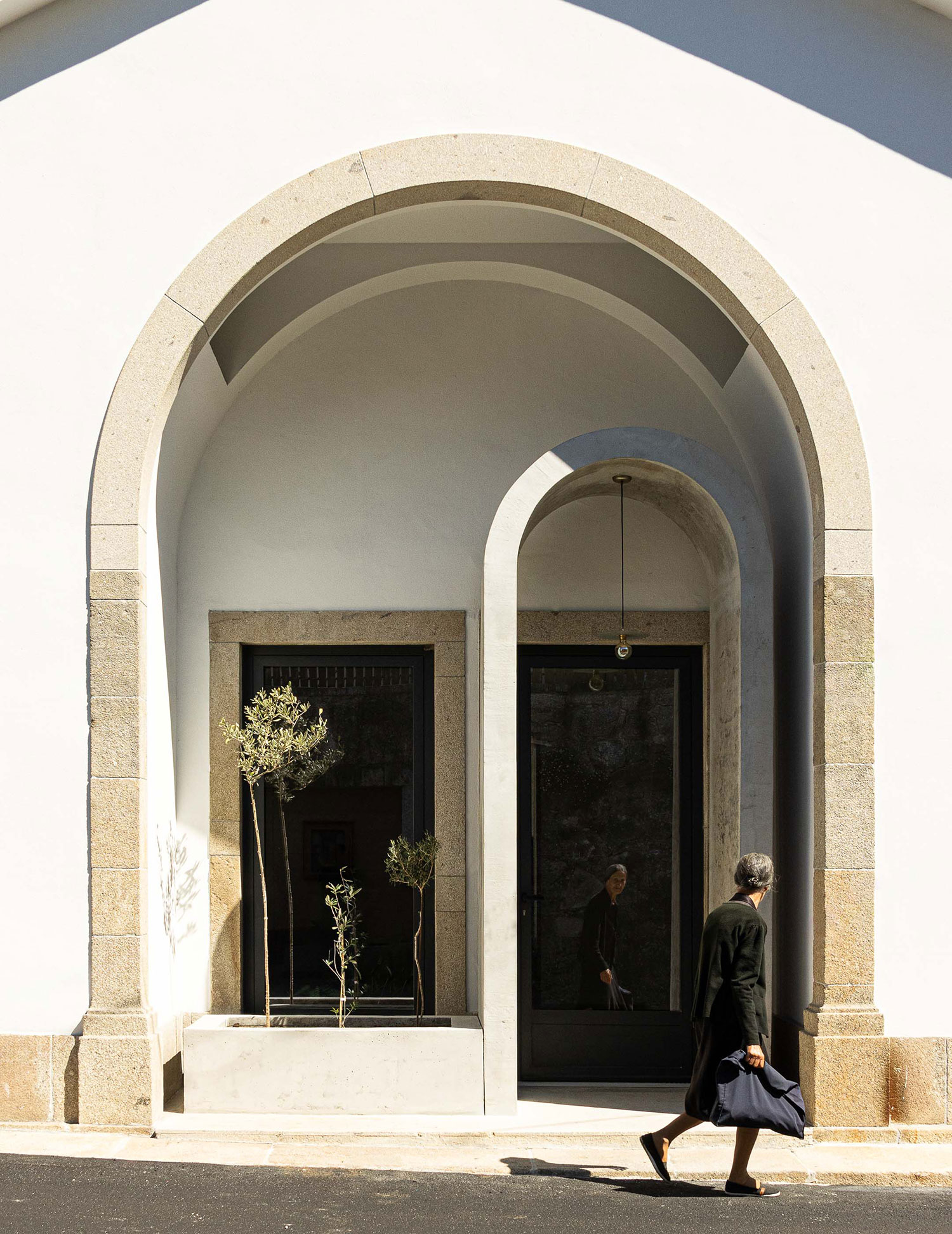 Casa Arco: Art Nouveau Revival in Paredes de Coura | Tiago Castro Sousa