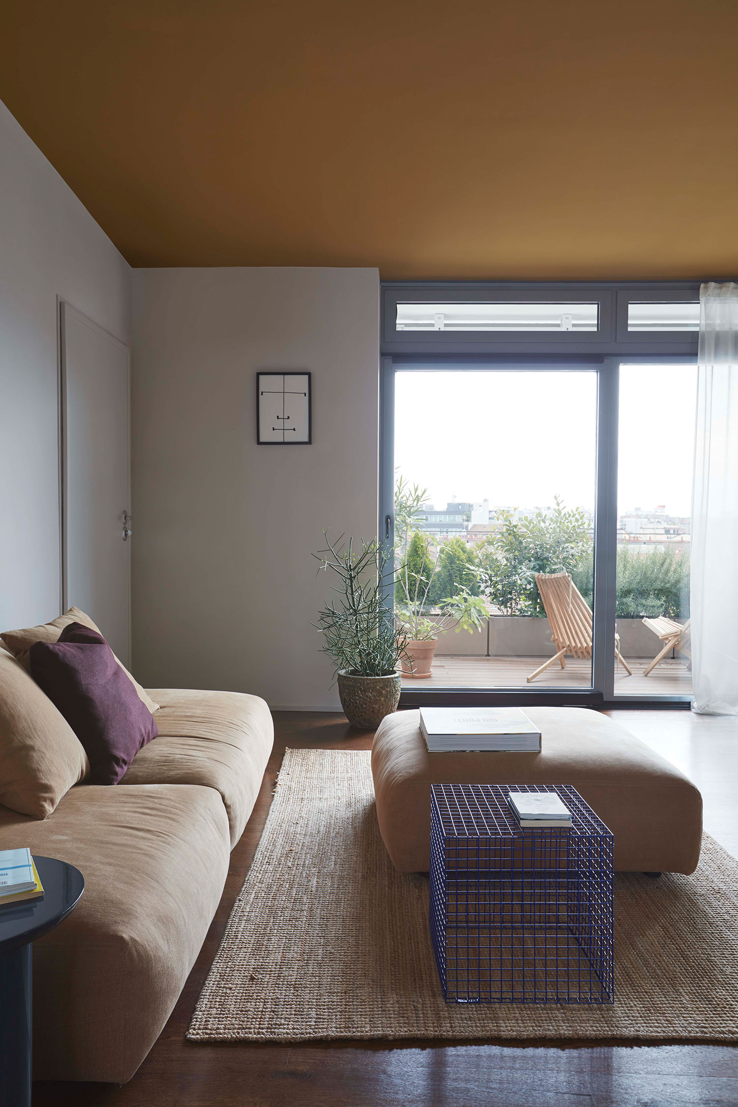 CASA GB: Modern Milan Apartment Design in NoLo | KICK.OFFICE