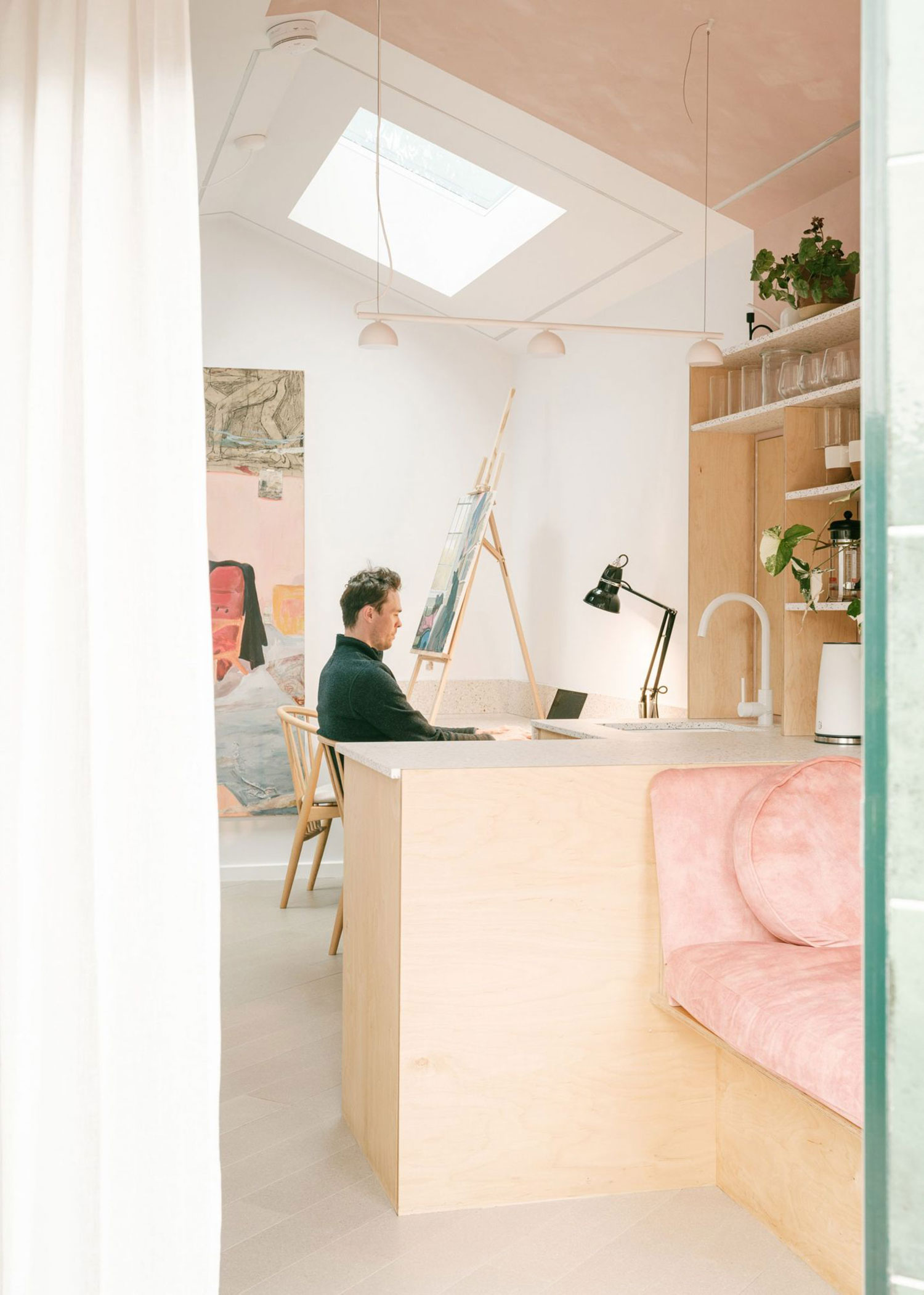 A Verdant Retreat: Delve Architects' "Kim-oflage" Garden Studio in Nunhead