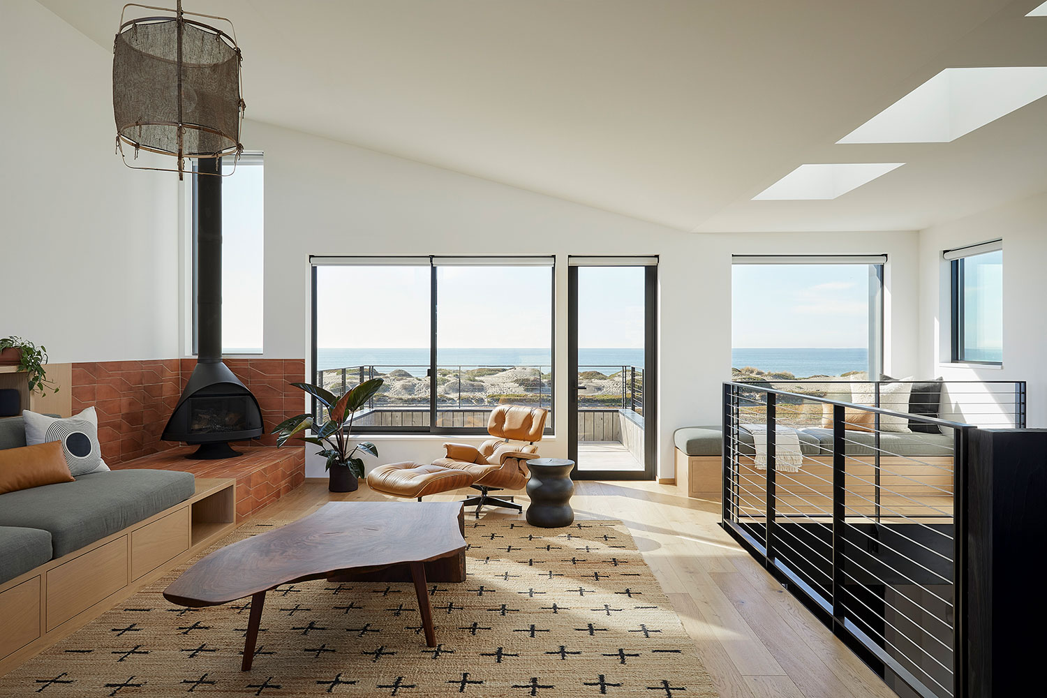 Great Highway Surfhouse in San Francisco, United States / Red Dot Studio | image couretsy of Margaret Austin