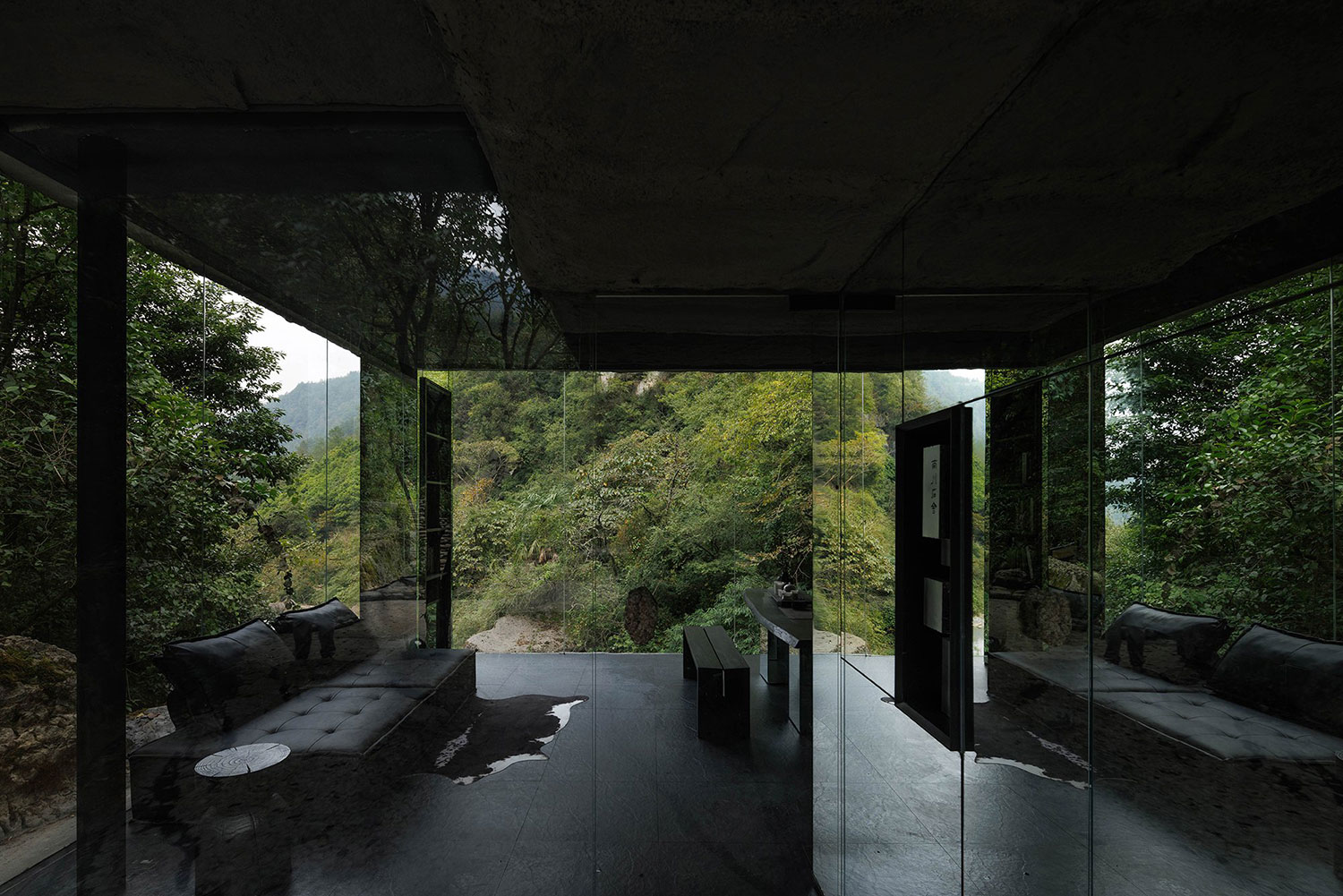 Drifting Stones Hut: DoDesign's Chongqing Architecture & Nature