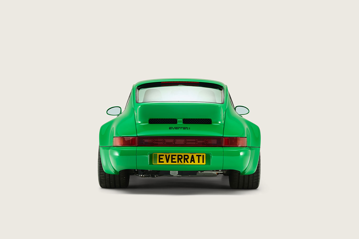 Electrifying an Icon: Everrati's "Viper Commission" Reimagines the 964