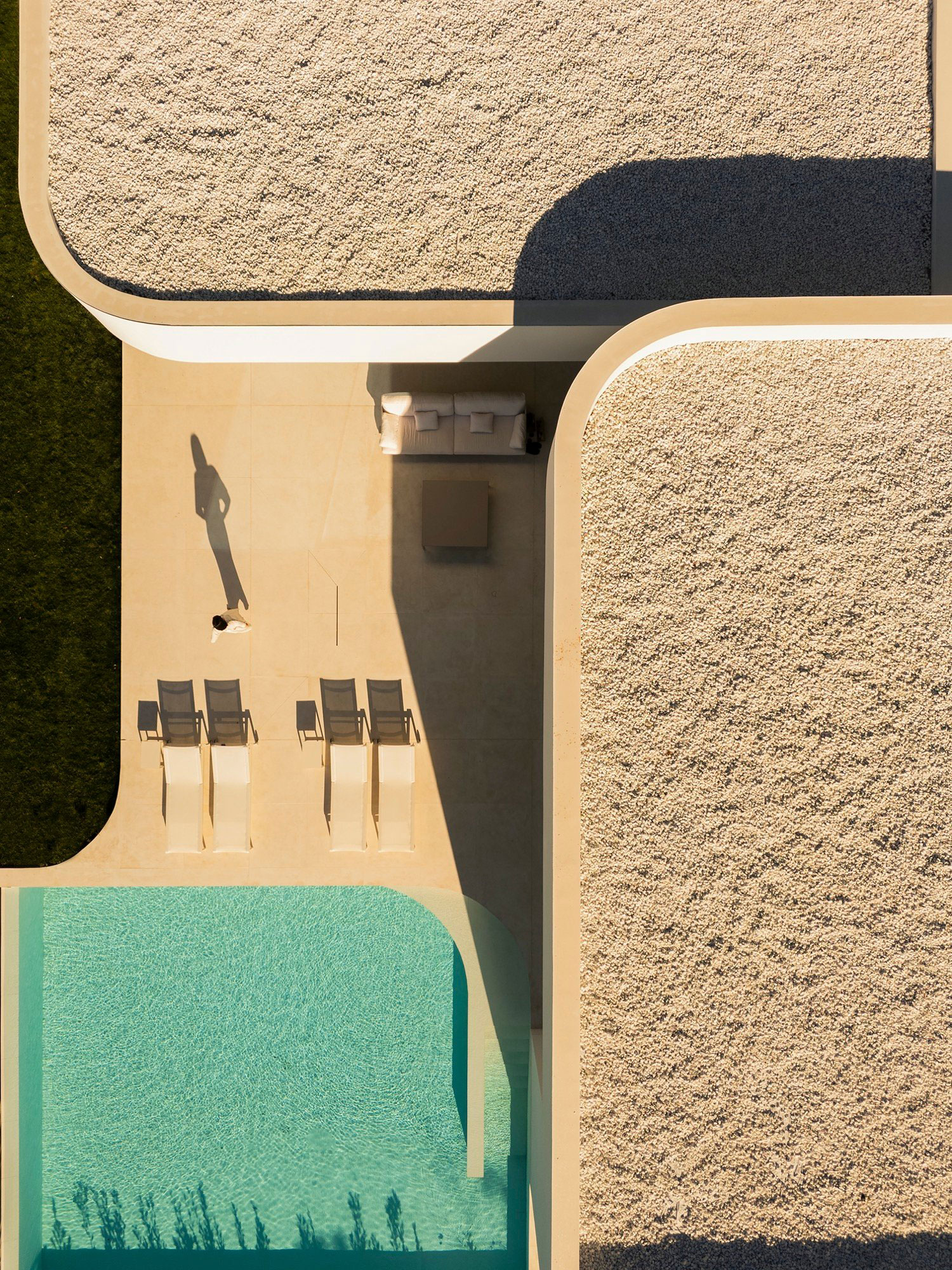 Fran Silvestre's Villa 18: Luxury Home in La Moraleja