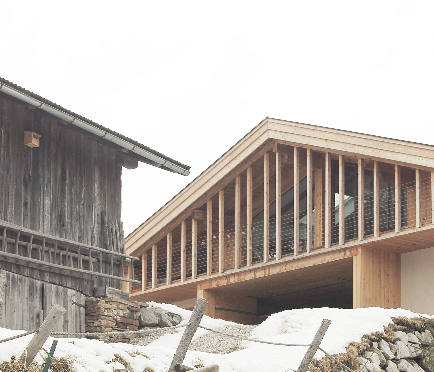 Alpine Farmhouse Renovation: Haus Fur Lisa und Bert, Vipiteno | Alpina Architects