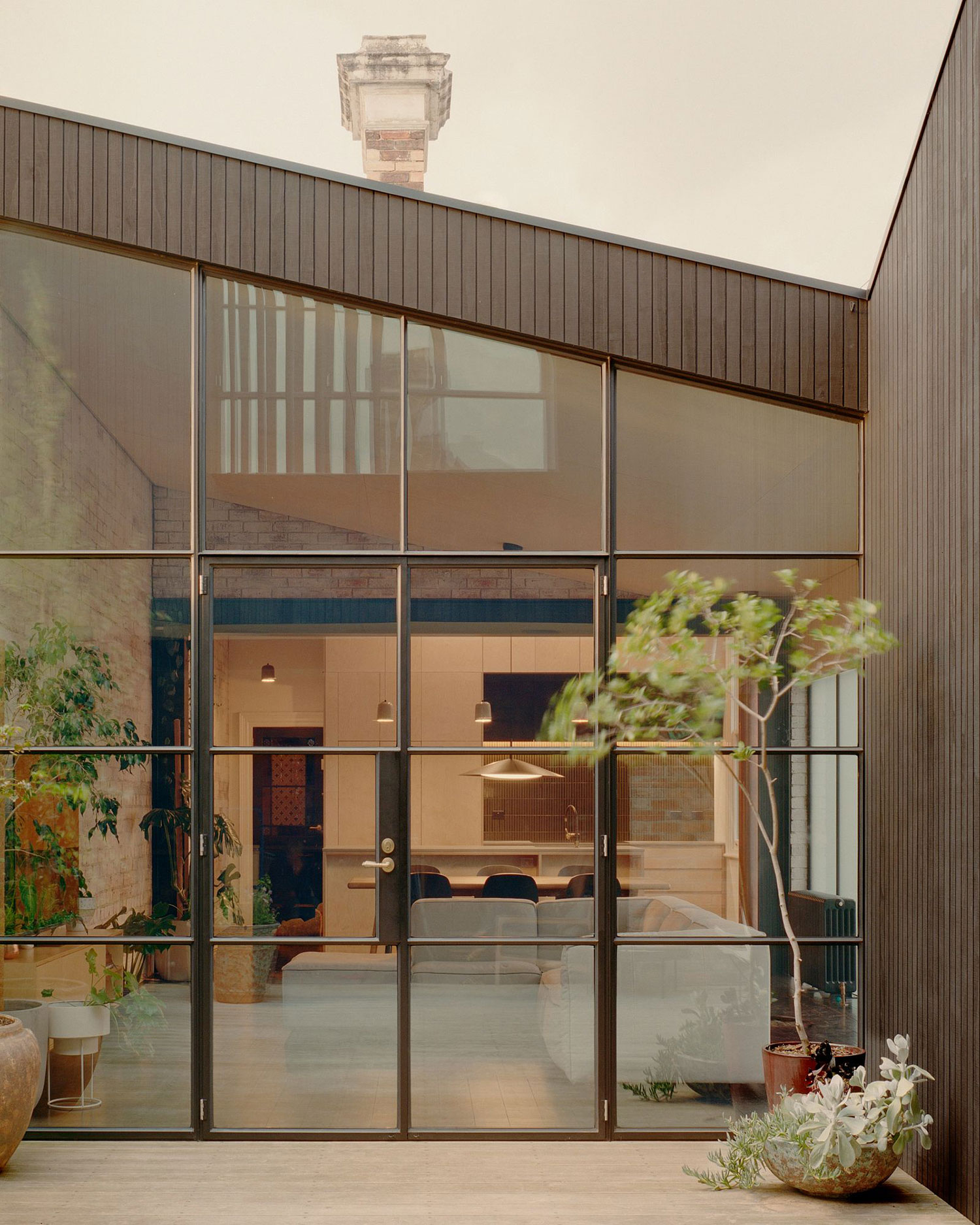 House B: Translucent Light & Modern Renovation in Melbourne by Kart Projects