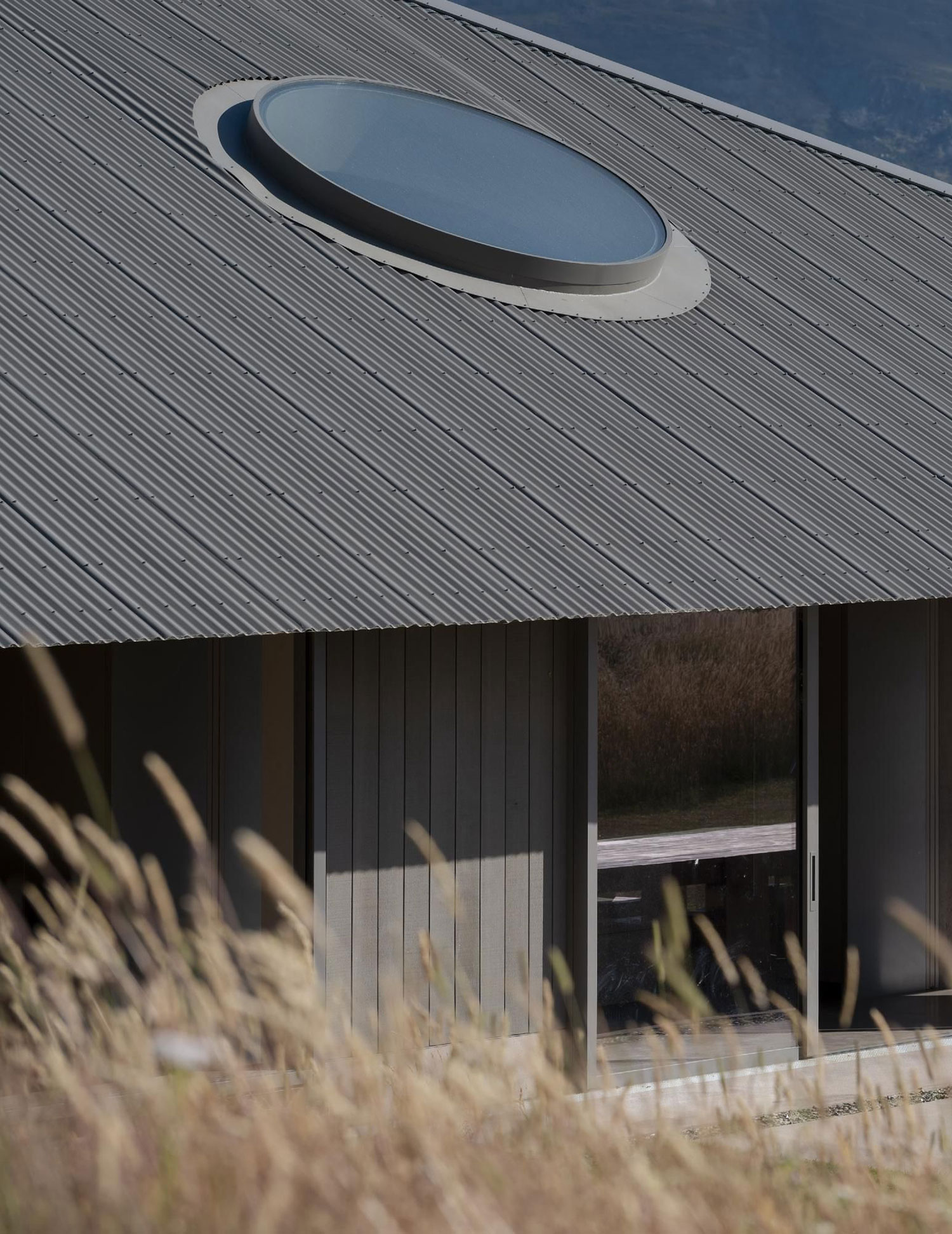 Grounded Geometry: Keshaw McArthur's Openfield House in Queenstown