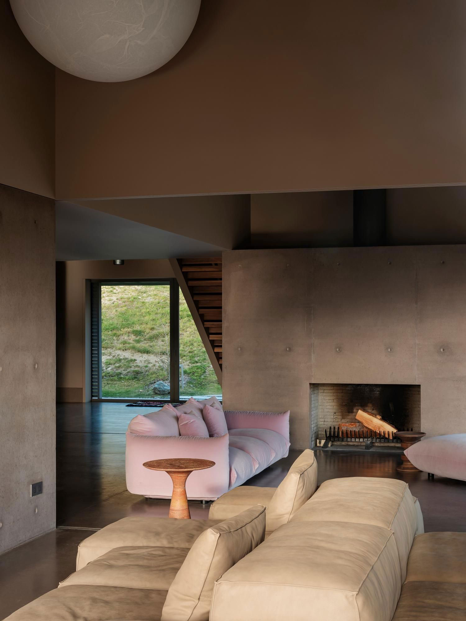 Grounded Geometry: Keshaw McArthur's Openfield House in Queenstown