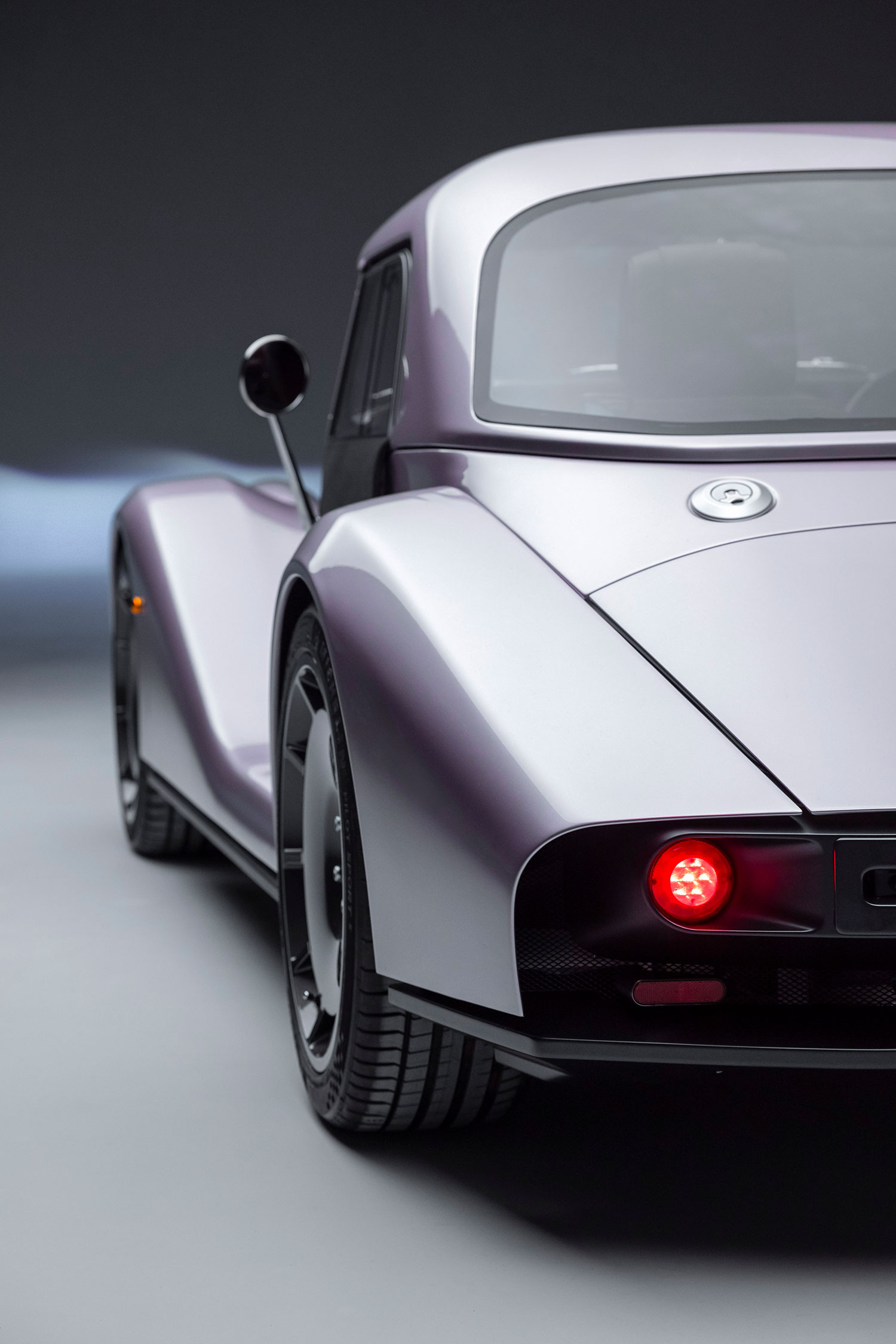 Morgan Supersport: New Flagship Blends Heritage & Modern Design