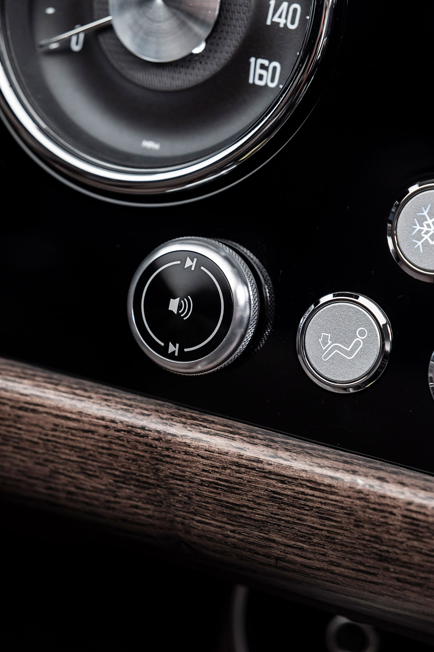 Morgan Supersport: New Flagship Blends Heritage & Modern Design