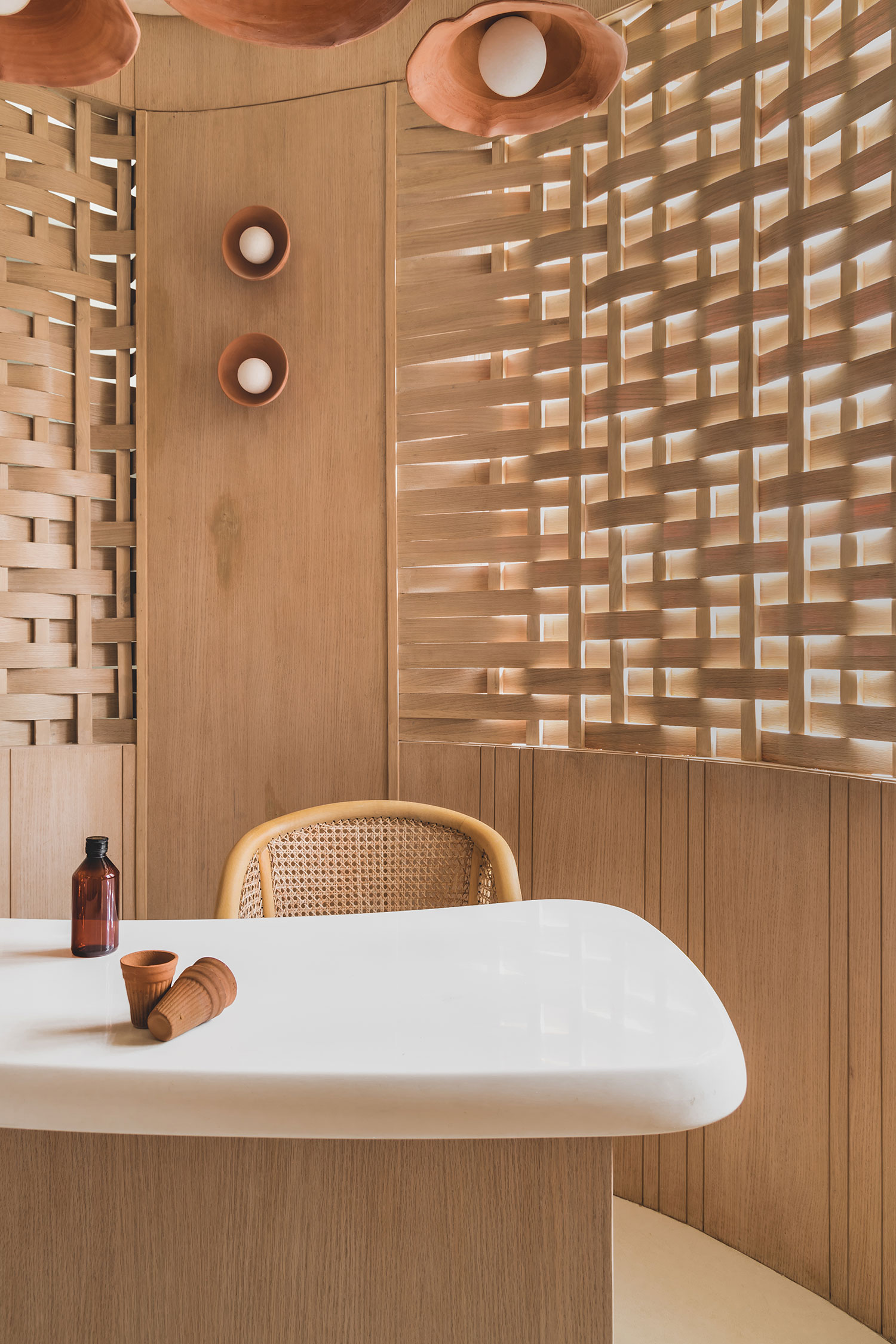 Studio Rei: Woven Walls at Nilkanth Ayurveda Clinic