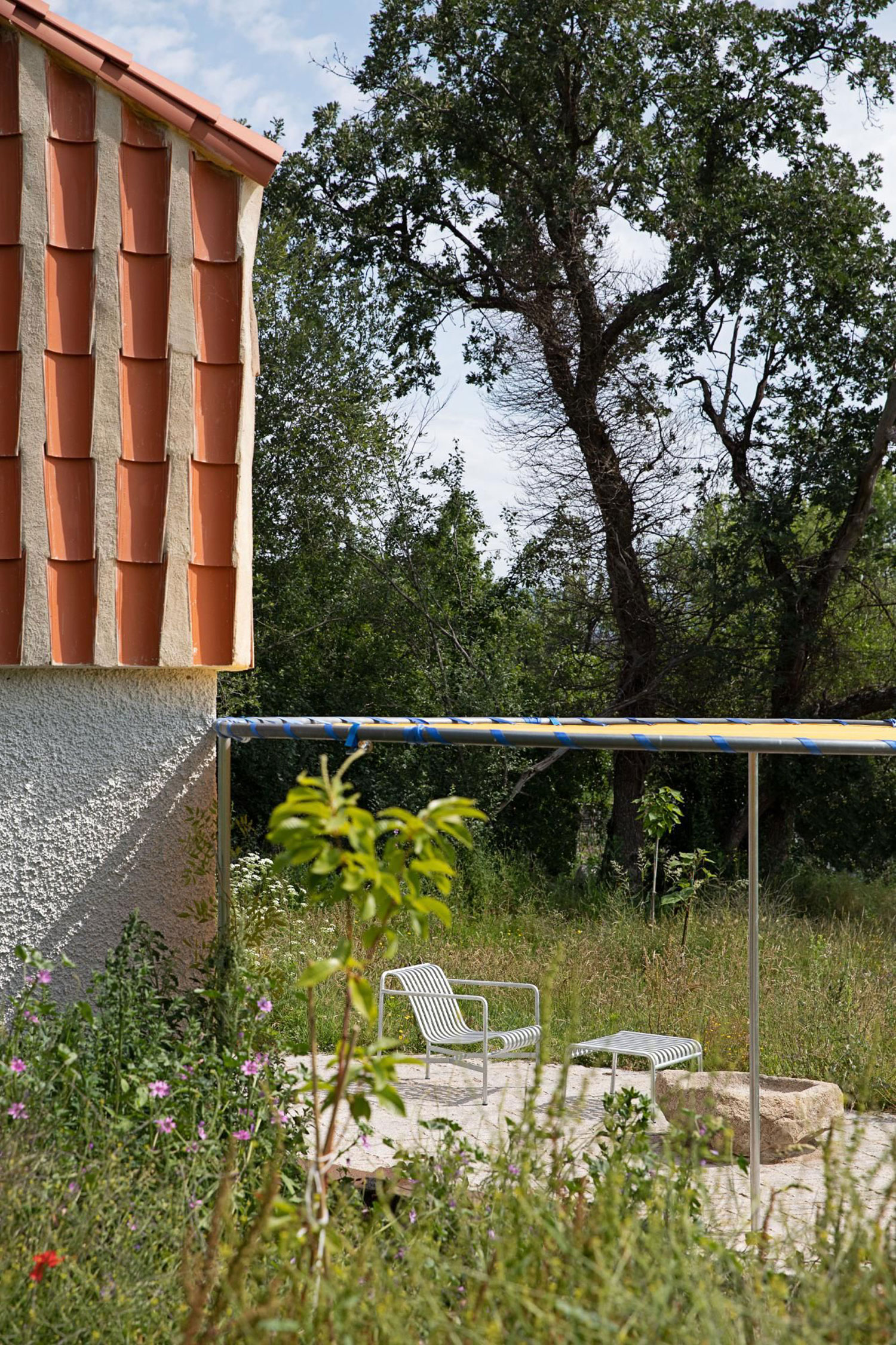 Prado Toro: Sierra Gredos Retreat by Extrarradio Estudio