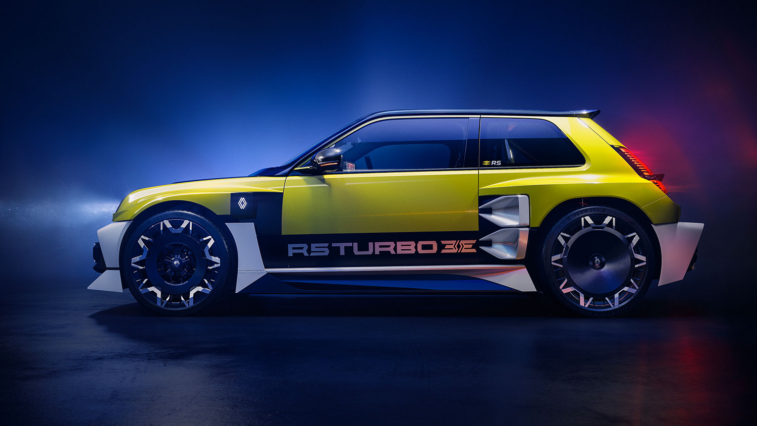 Renault 5 Turbo 3E: Electric Mini-Supercar | Performance EV