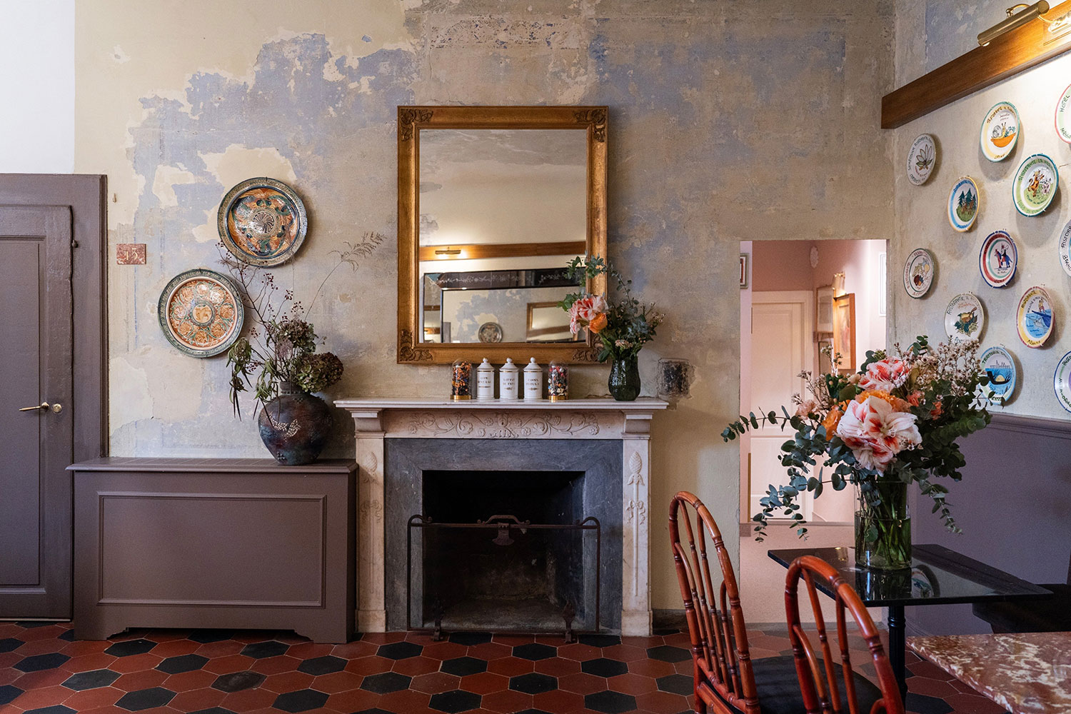 A Living Tapestry of Italianità: The Stella d'Italia Hotel